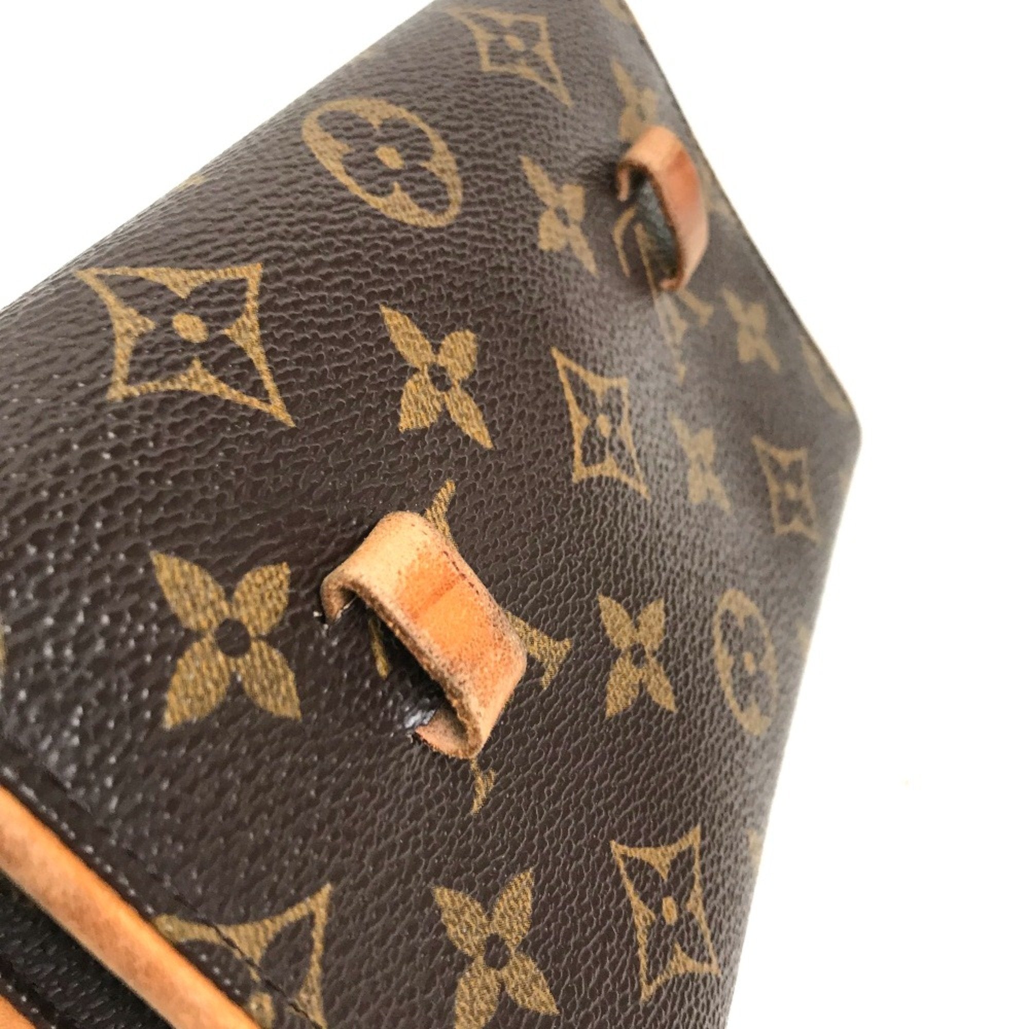 Louis Vuitton Brown Other Other (Pre-Owned)