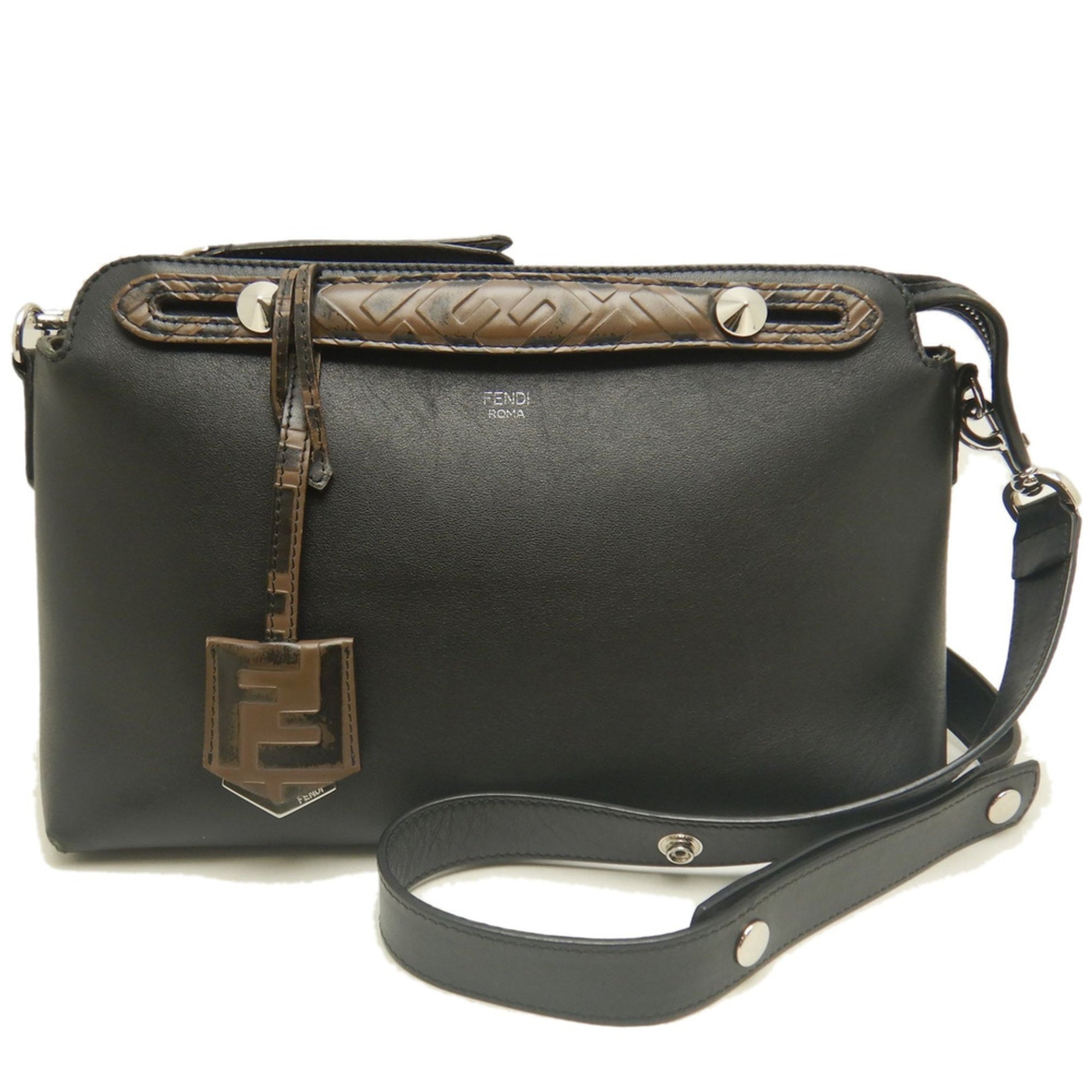 Fendi Black Leather Handbag (Pre-Owned)