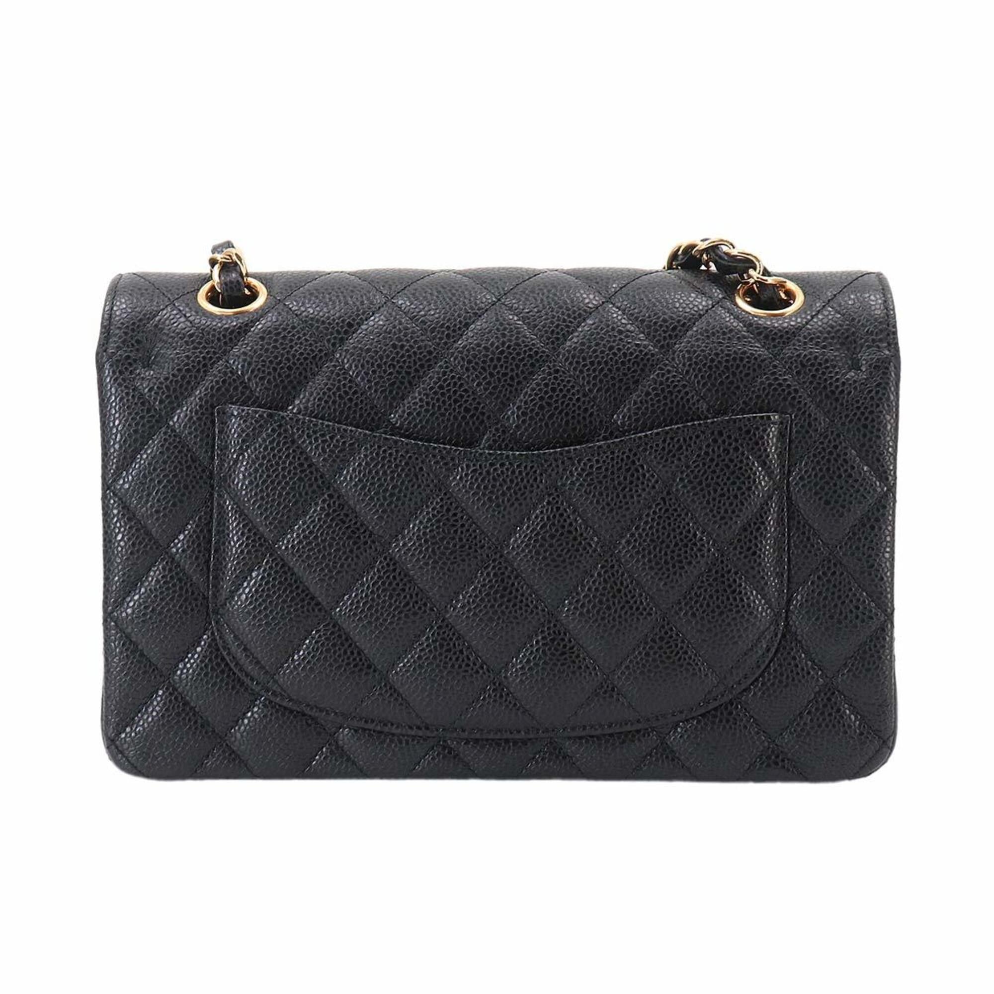 Chanel Matelasse Black Grained Calfskin Handbag Shoulder Bag (Pre-Owned)