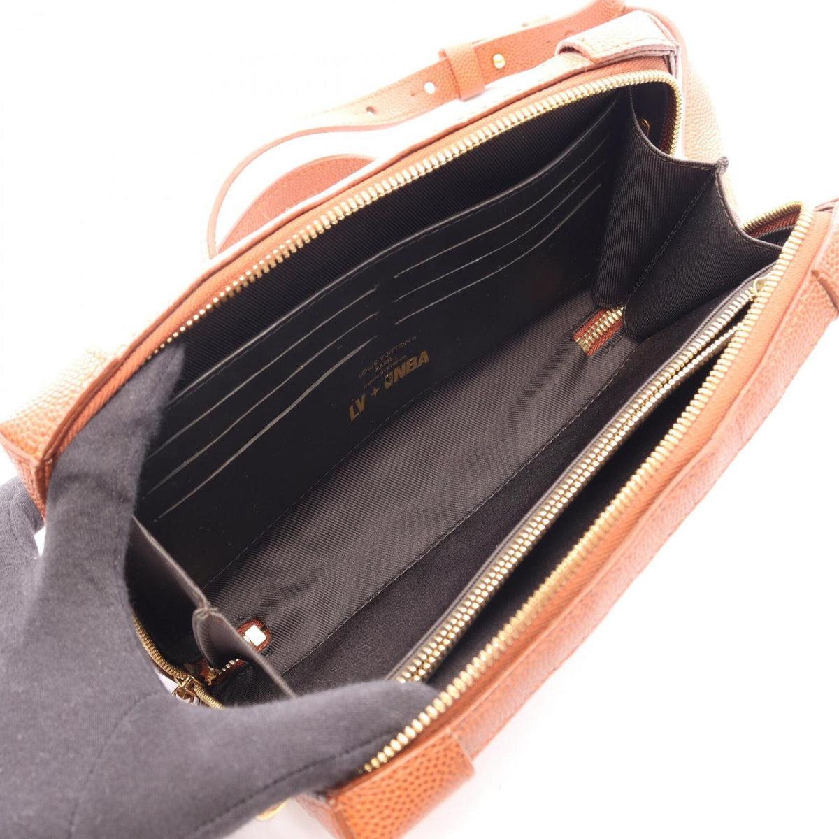 Louis Vuitton Brown Leather Handbag Shoulder Bag (Pre-Owned)