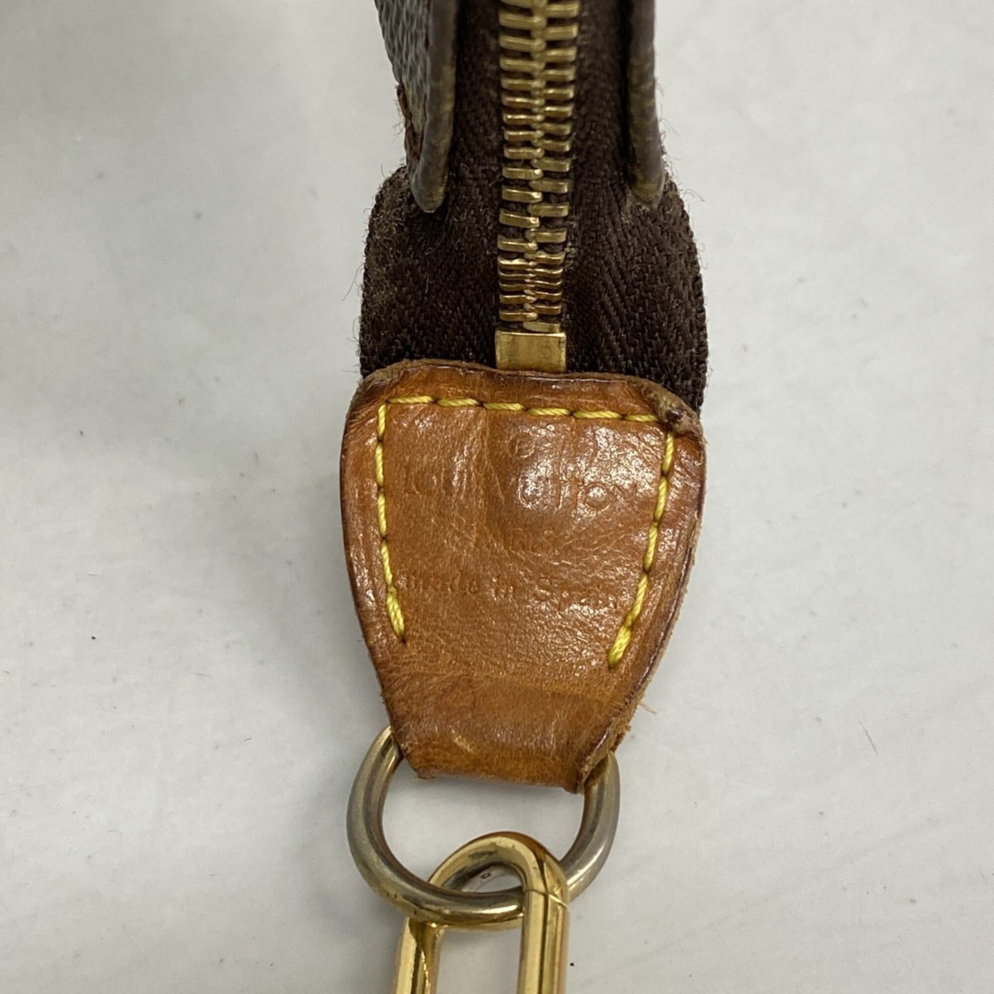 Louis Vuitton Brown Pouch (Pre-Owned)