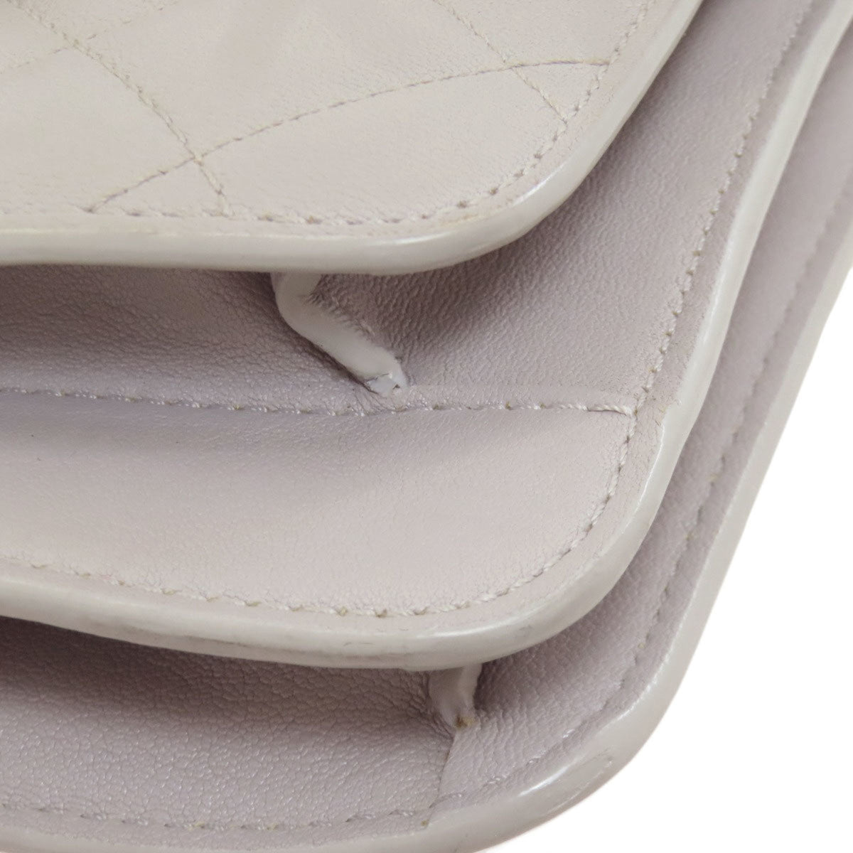 Chanel Gray Shoulder Bag (Pre-Owned)