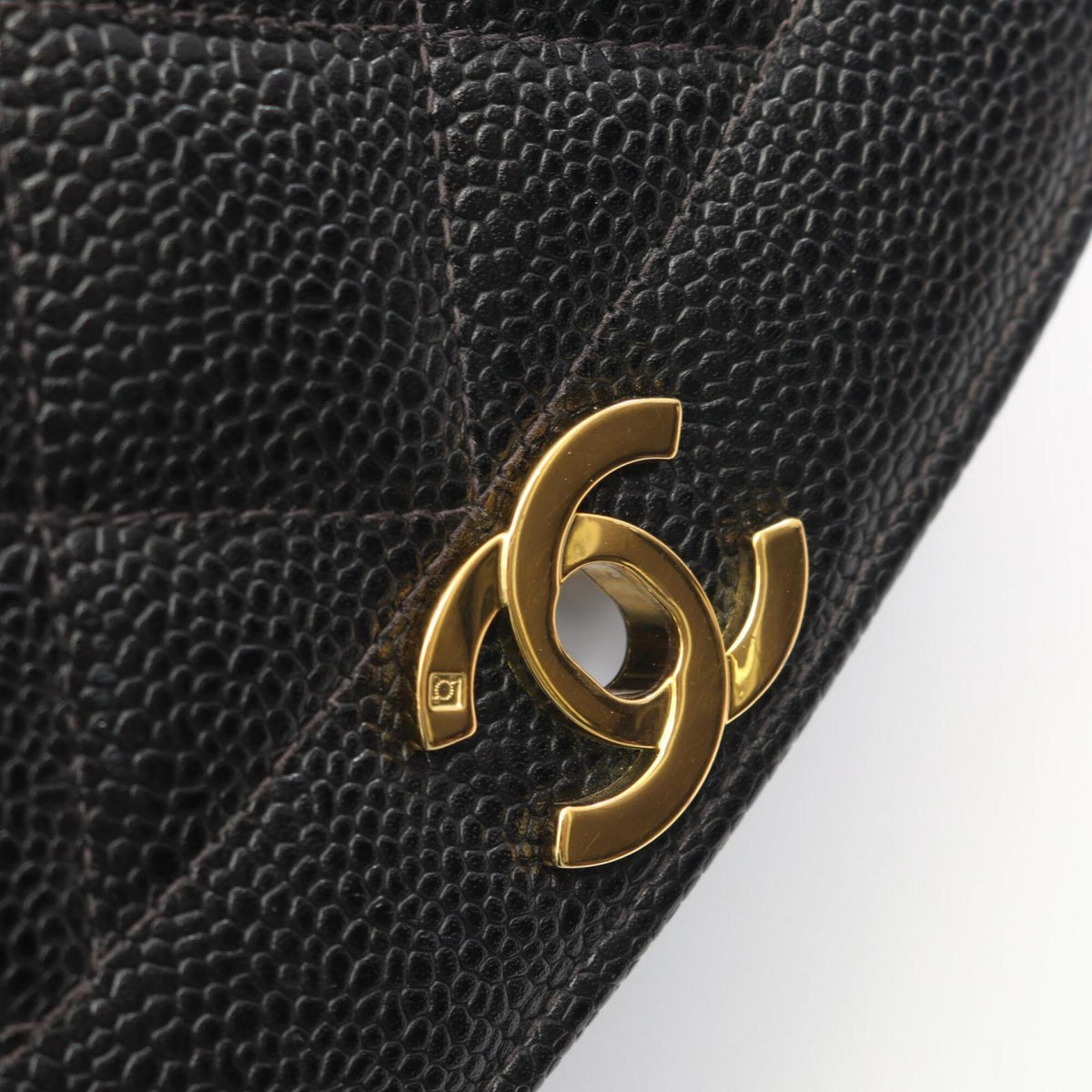 Chanel Black Grained Calfskin Handbag Shoulder Bag (Pre-Owned)