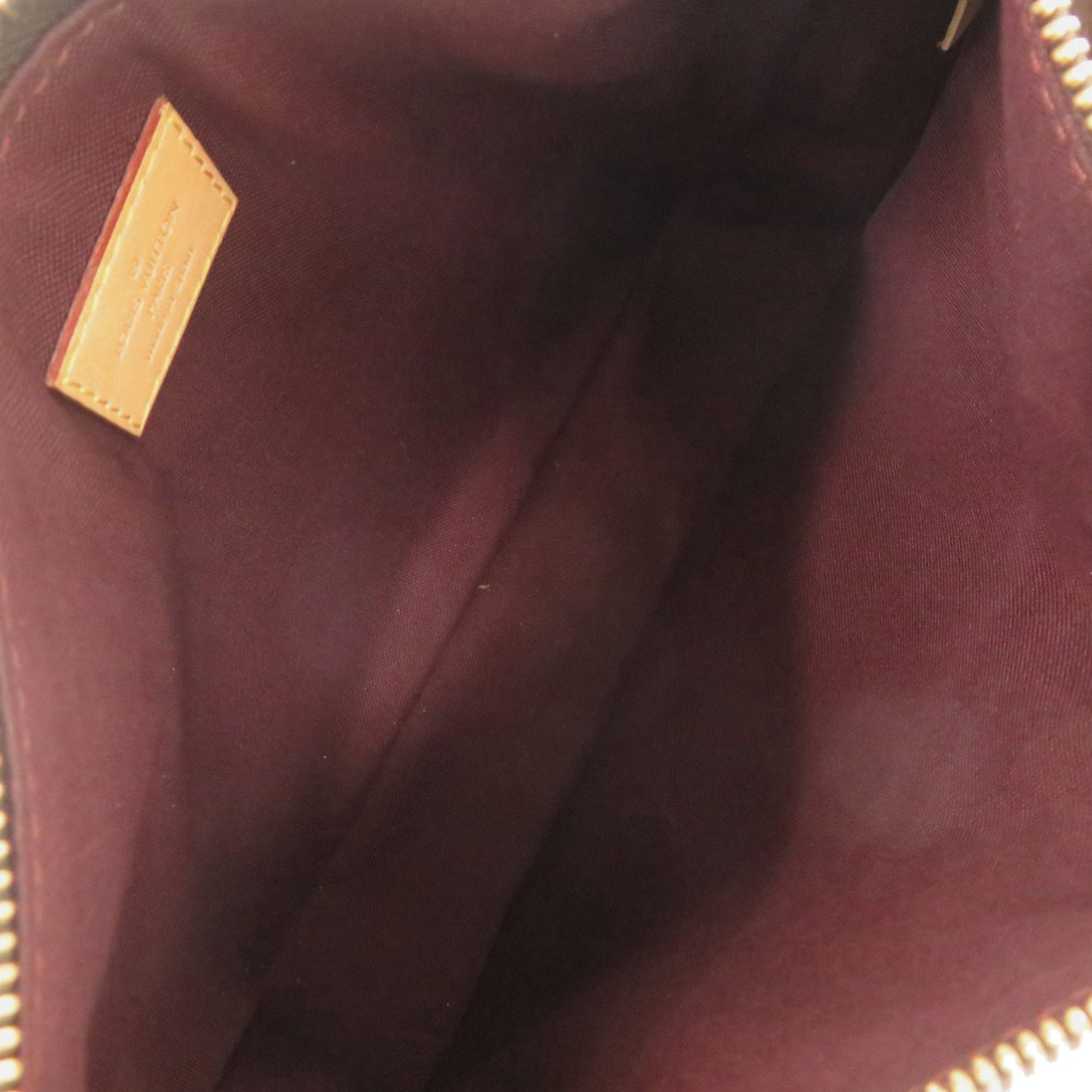 Louis Vuitton Brown Monogram Monogram Shoulder Bag (Pre-Owned)