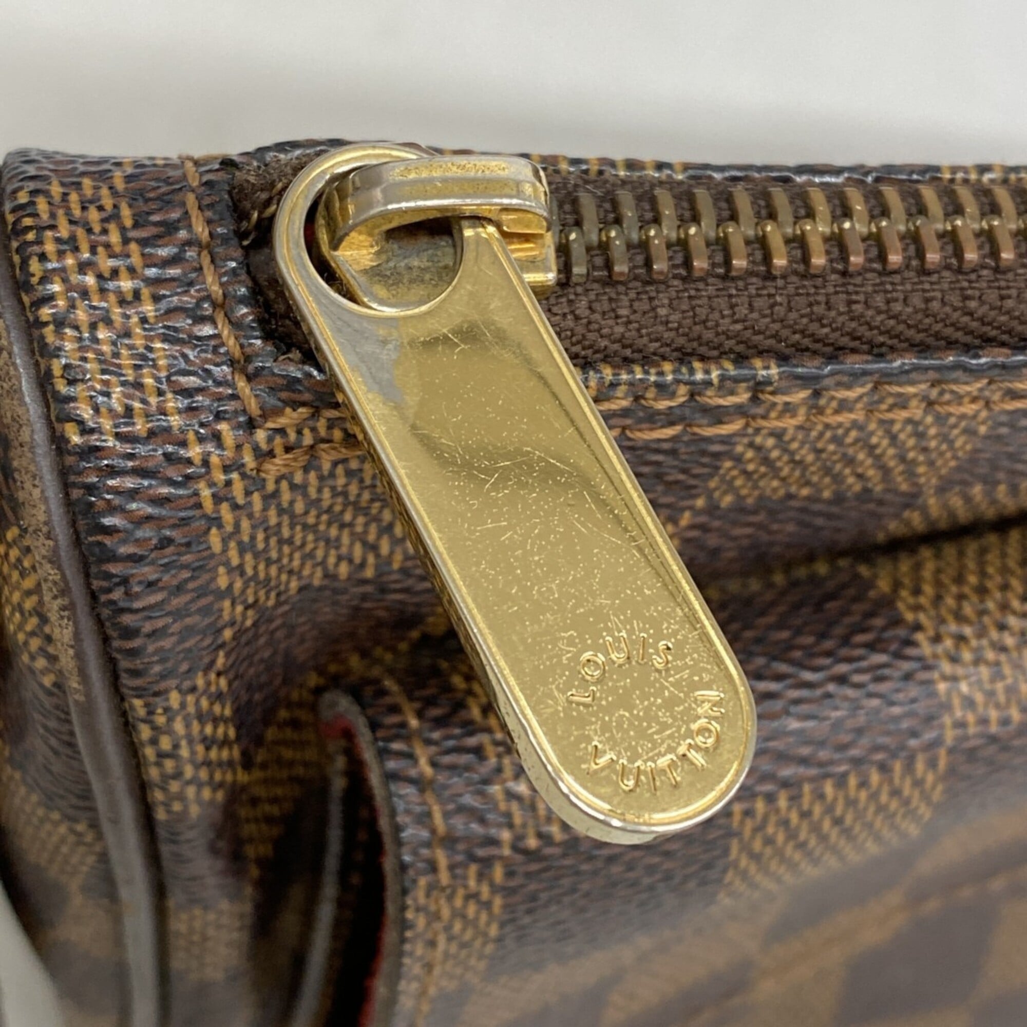 Louis Vuitton Ebene Shoulder Bag (Pre-Owned)