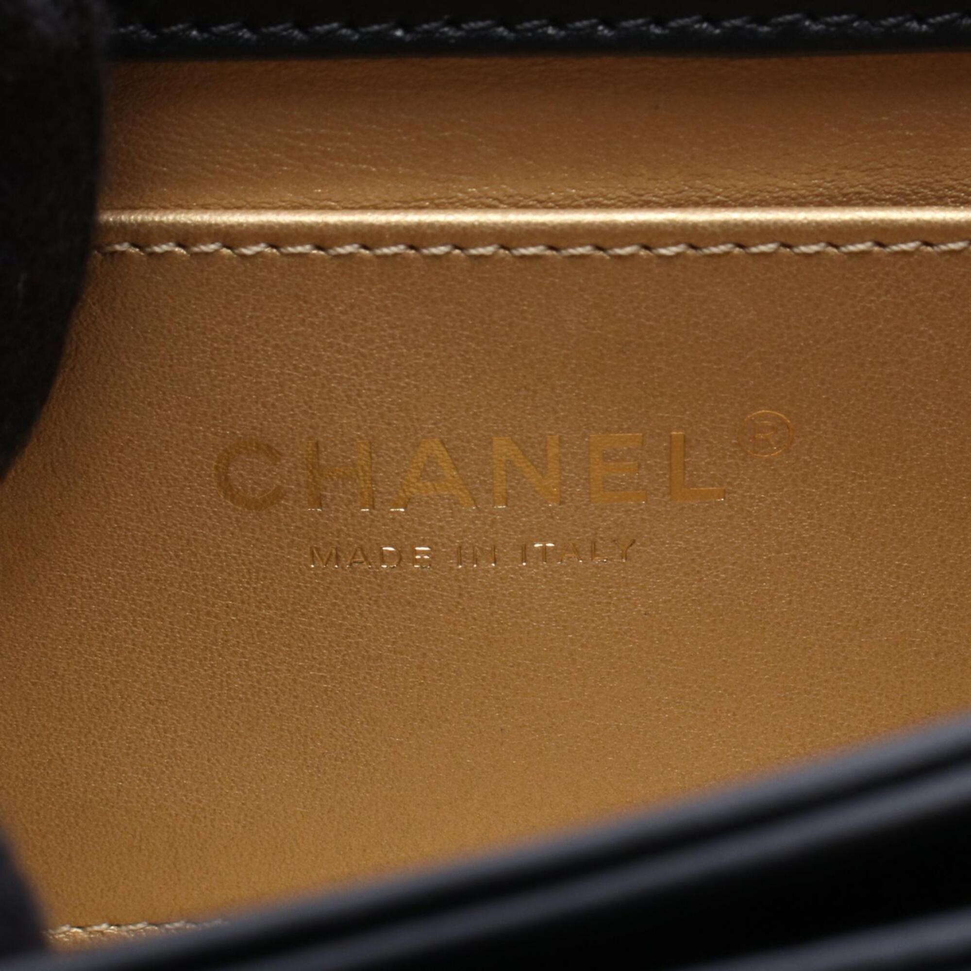 Chanel Black Leather Handbag Shoulder Bag (Pre-Owned)