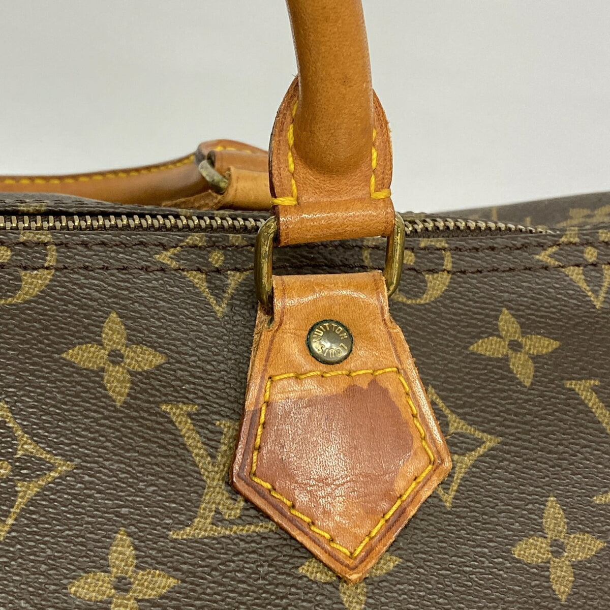 Louis Vuitton Brown Handbag (Pre-Owned)