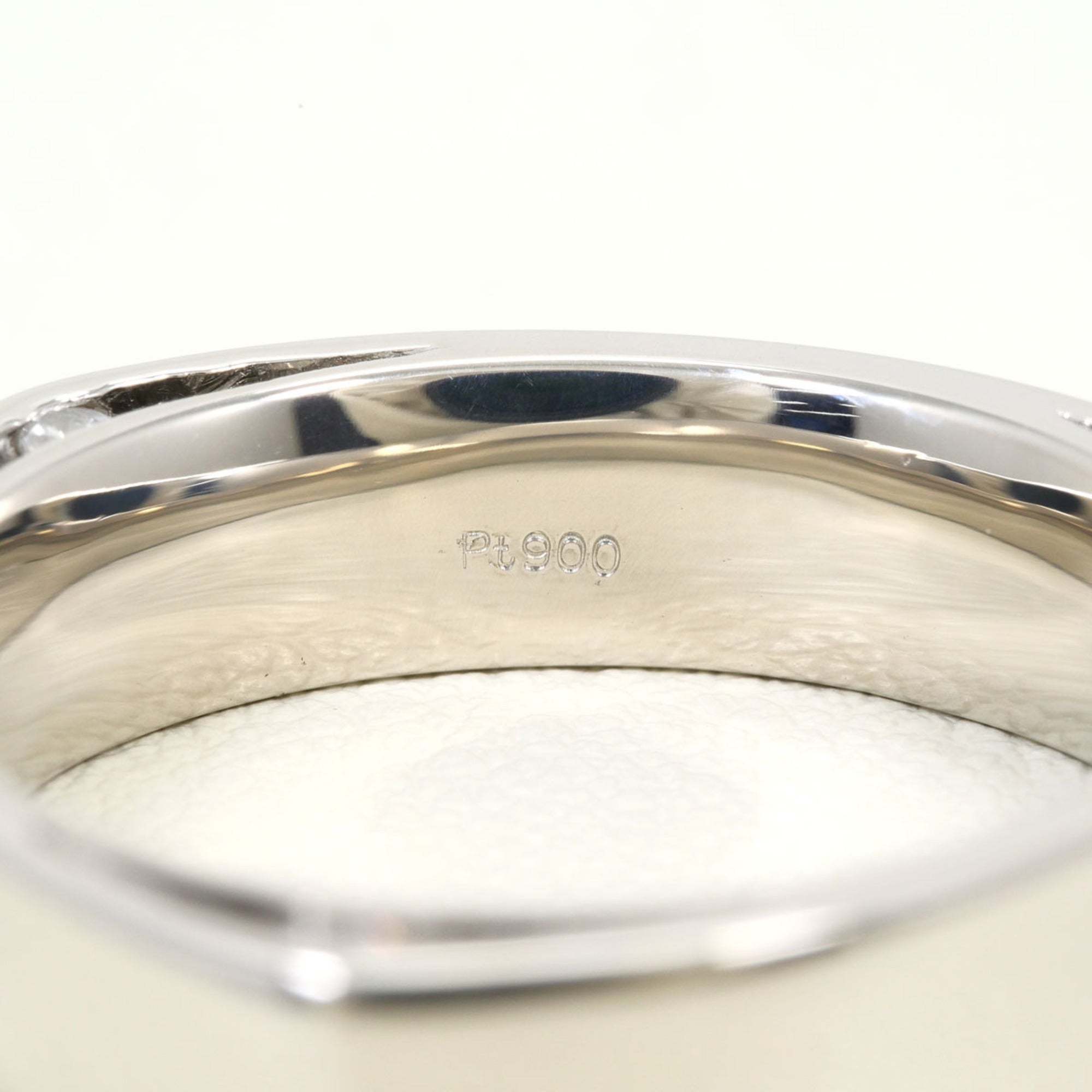 Unbranded Platinum Platinum 900 Band Ring (Pre-Owned)