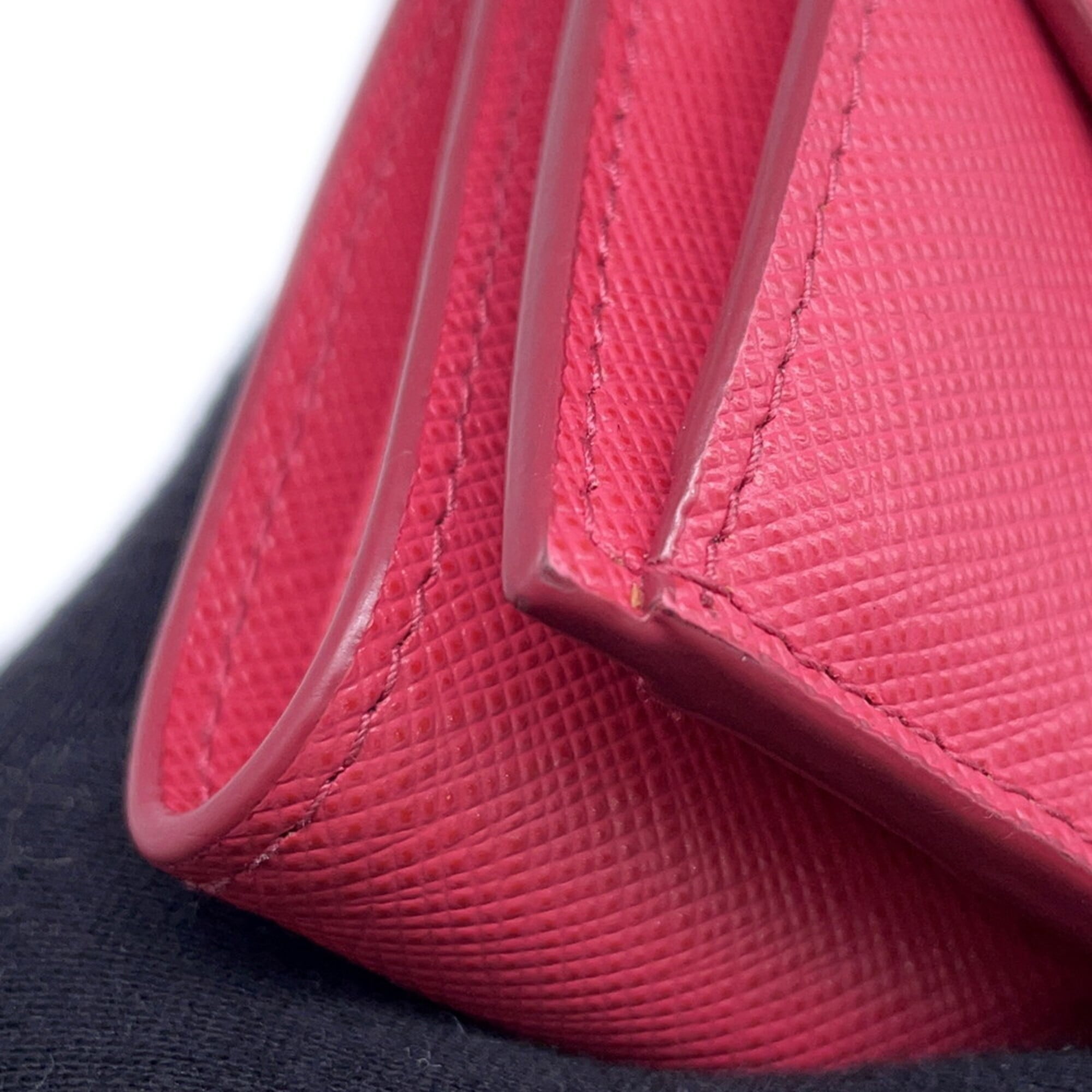 Prada Saffiano Pink Leather Wallet (Tri-Fold) (Pre-Owned)
