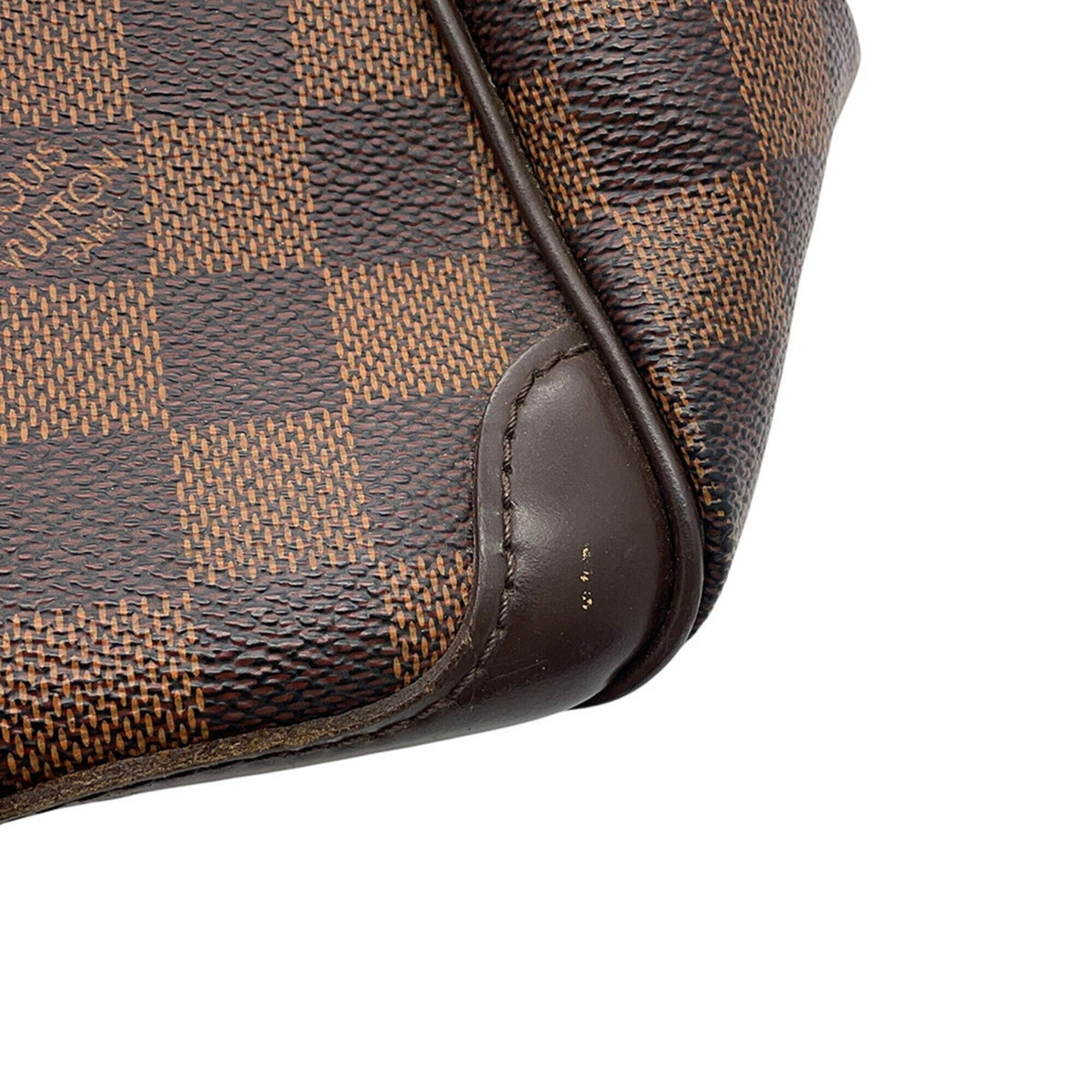 Louis Vuitton Damier Damier Canvas Ebene Red Color Damier Canvas Handbag Shoulder Bag (Pre-Owned)