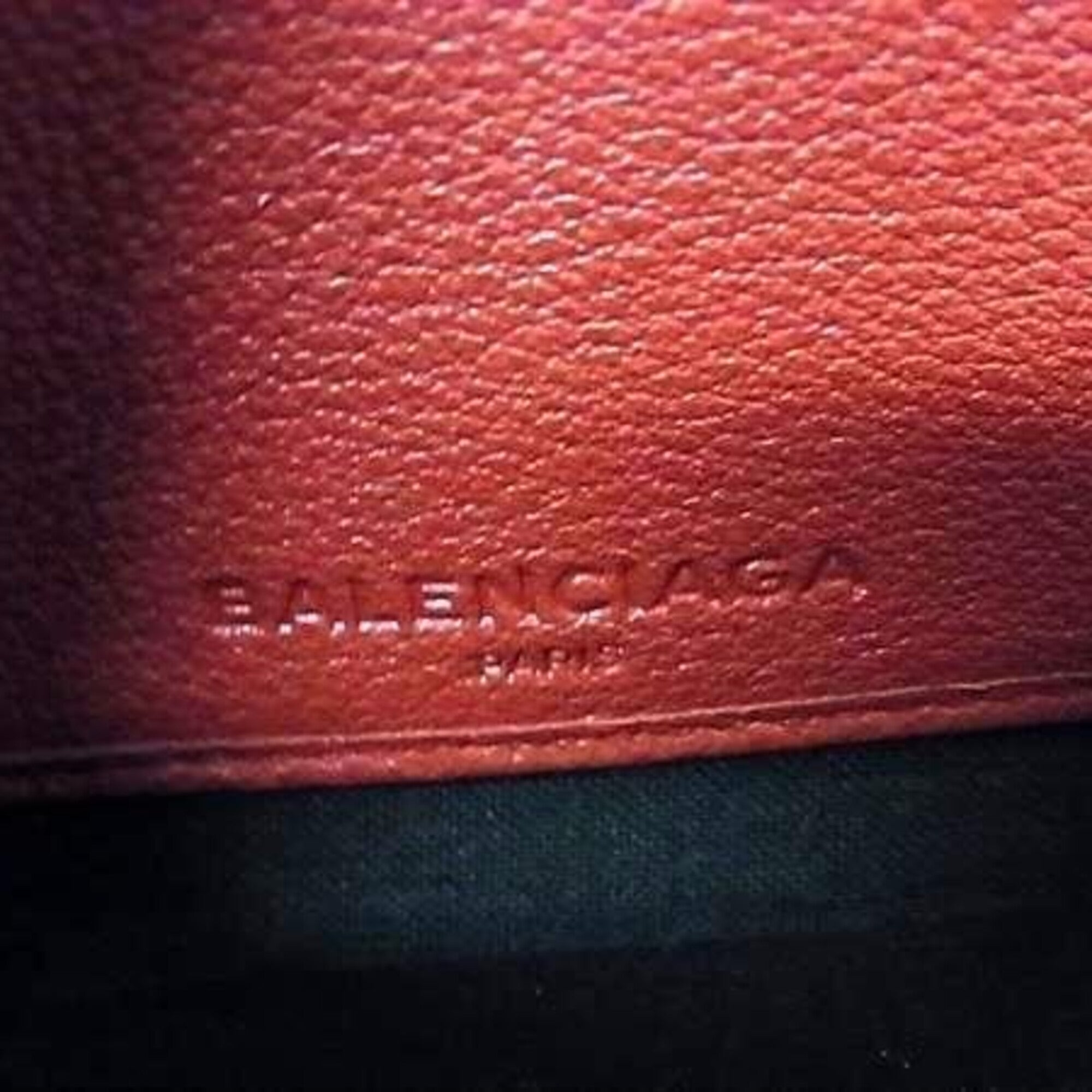 Balenciaga Red Color Leather Long Wallet (Bi-Fold) (Pre-Owned)