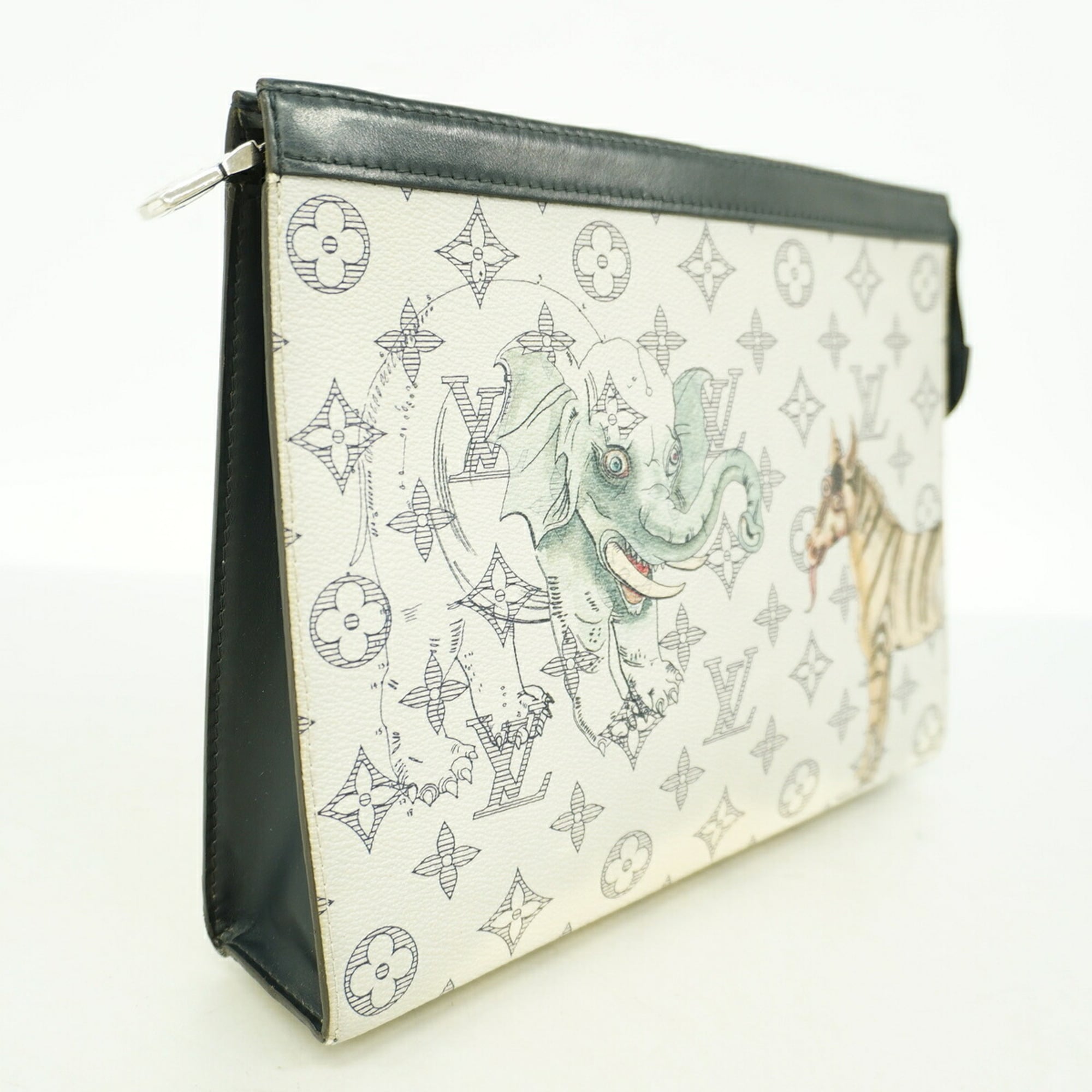 Louis Vuitton White Clutch Bag (Pre-Owned)