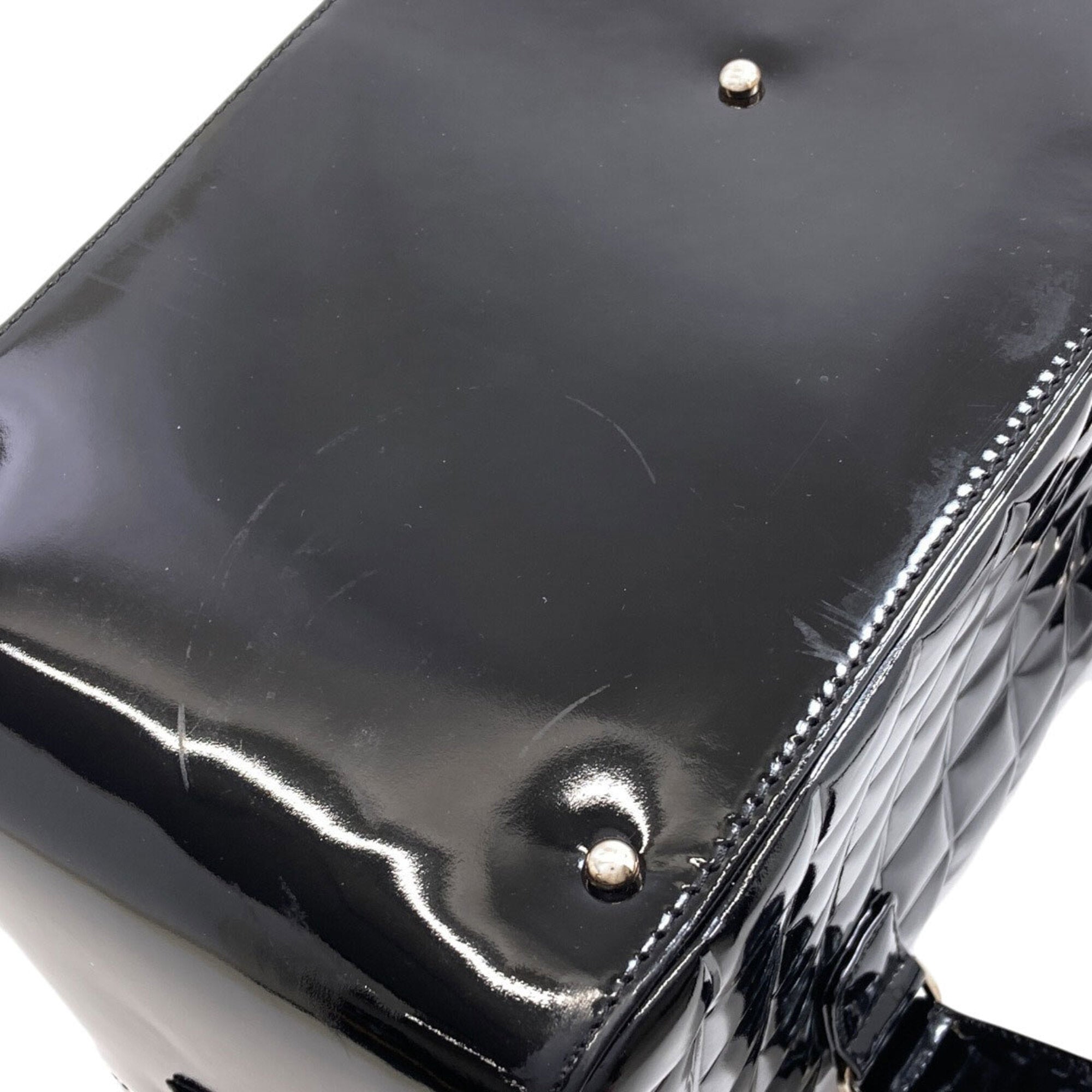 Chanel Chocolate Bar Black Patent Leather Tote Bag (Pre-Owned)