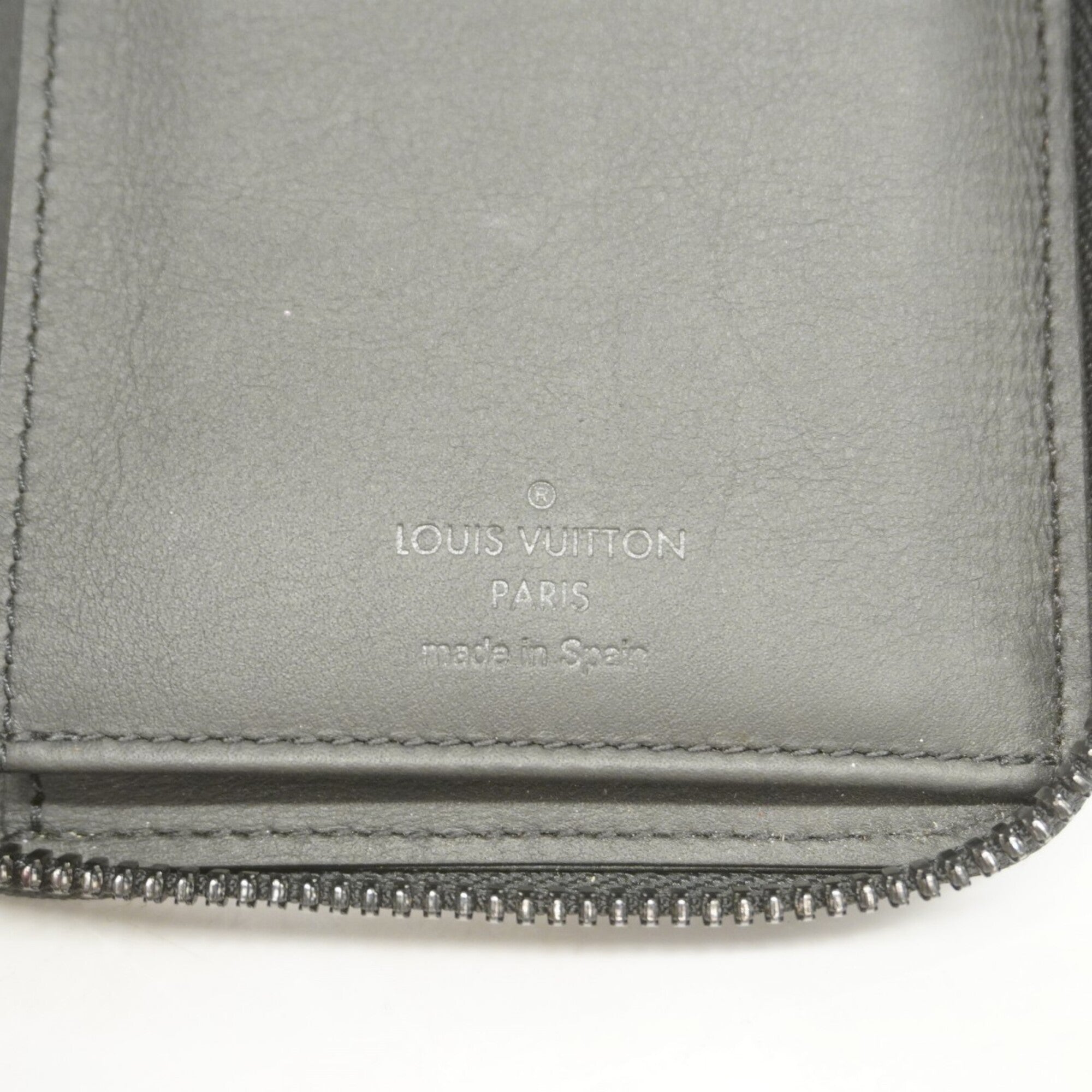 Louis Vuitton Noir Long Wallet (Bi-Fold) (Pre-Owned)