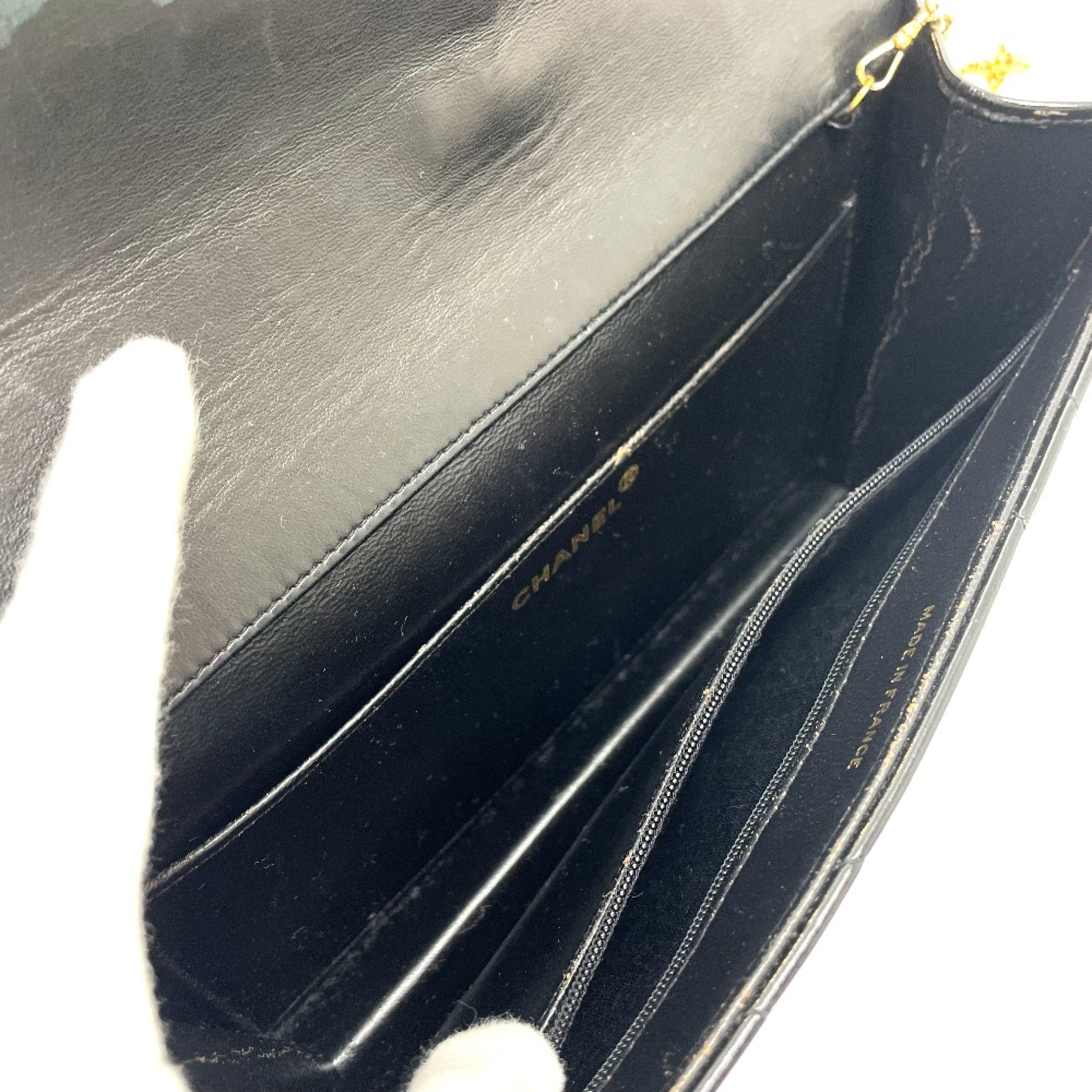 Chanel Black Other Shoulder Bag (Pre-Owned)