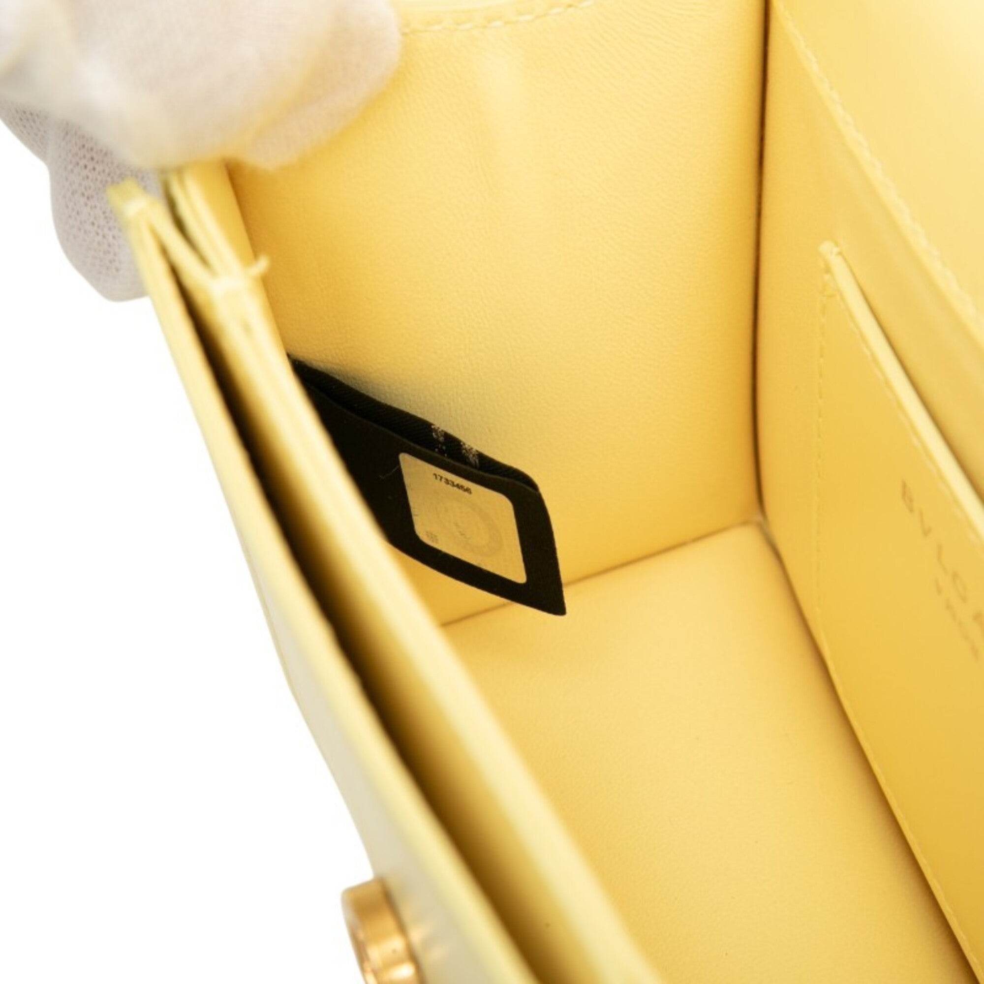 Bvlgari Yellow Leather Shoulder Bag (Pre-Owned)