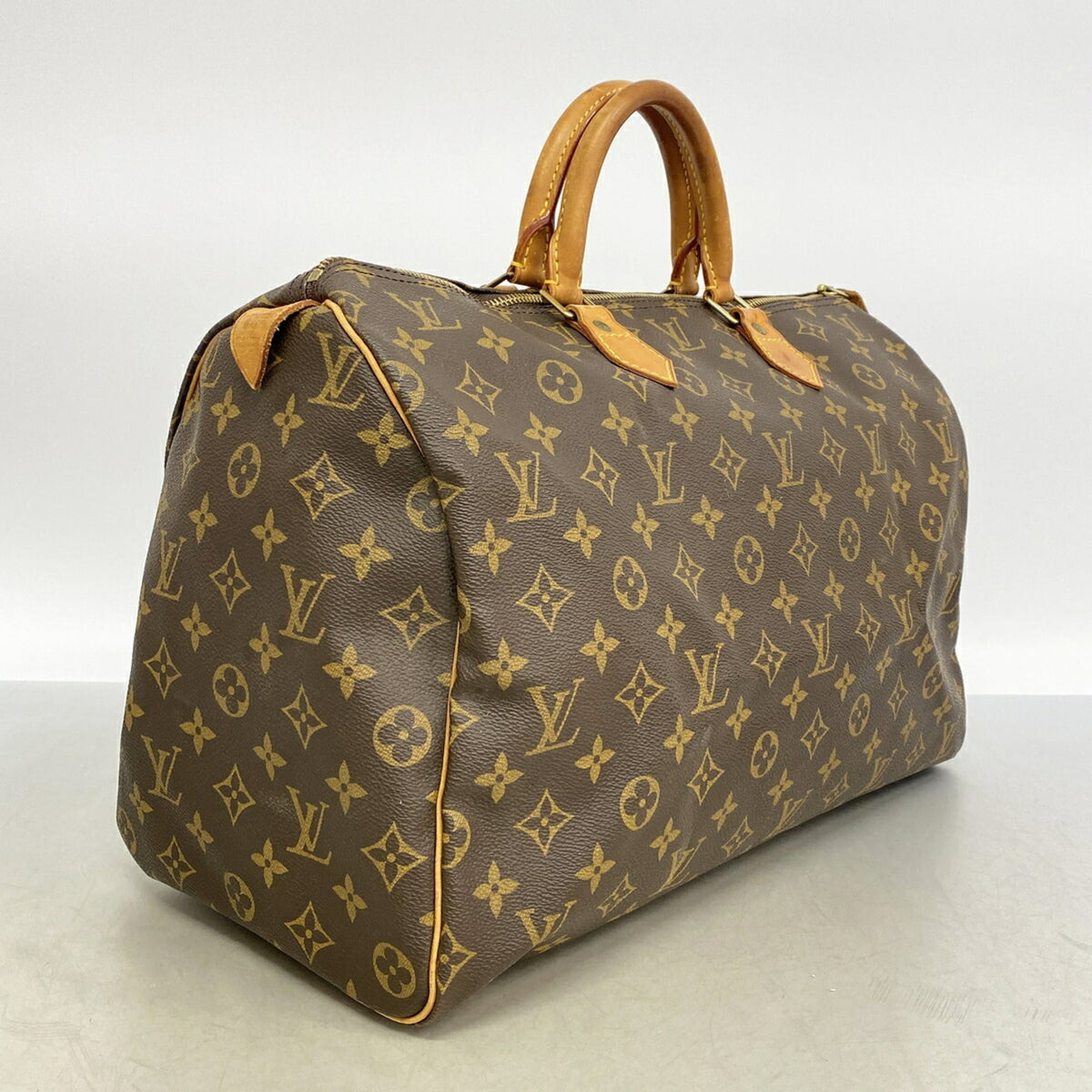 Louis Vuitton Brown Handbag (Pre-Owned)