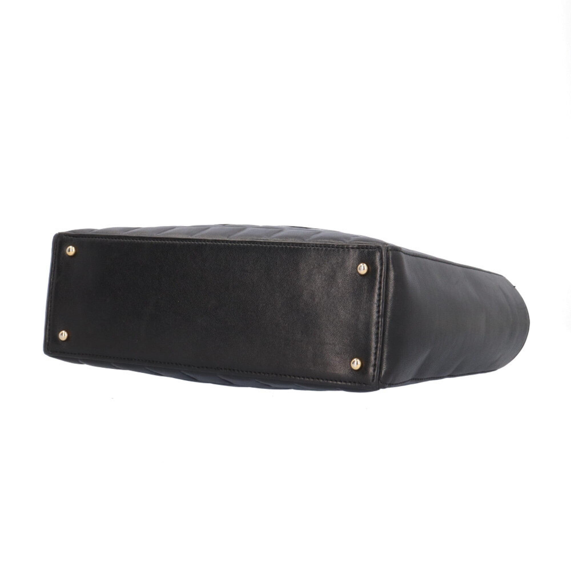 Chanel Black Leather Shoulder Bag (Pre-Owned)