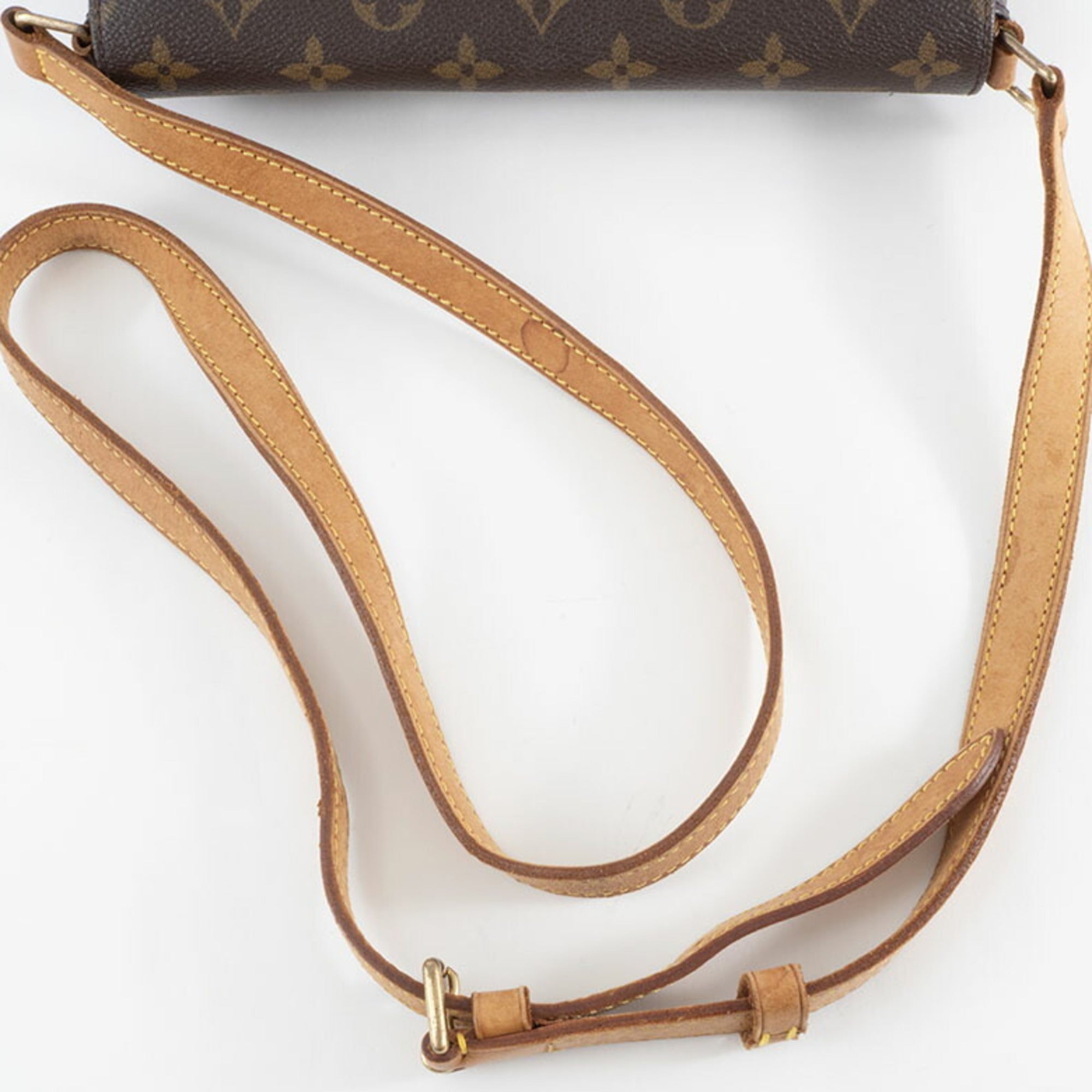 Louis Vuitton Brown Monogram Monogram Canvas Shoulder Bag (Pre-Owned)