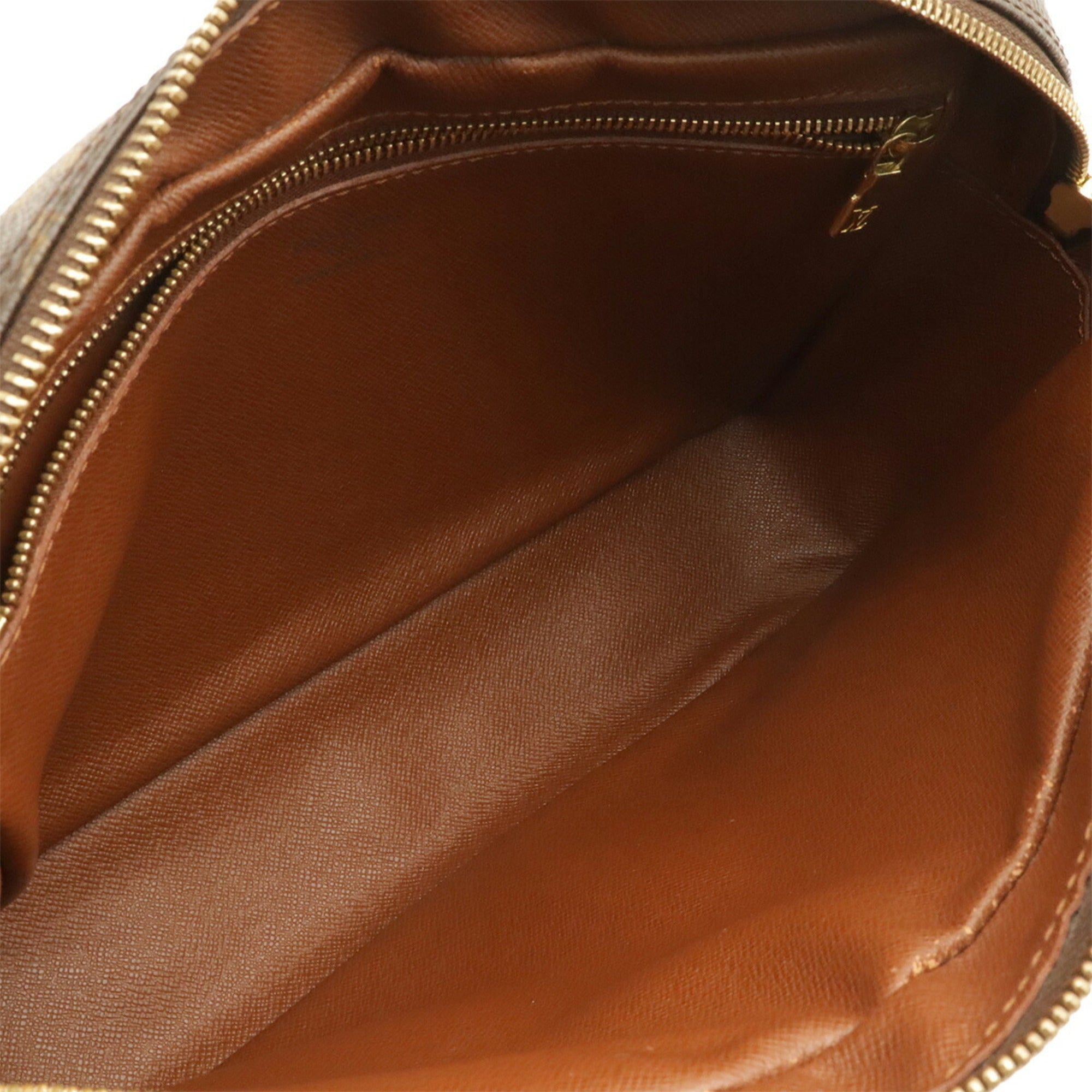 Louis Vuitton Brown Monogram Monogram Shoulder Bag (Pre-Owned)