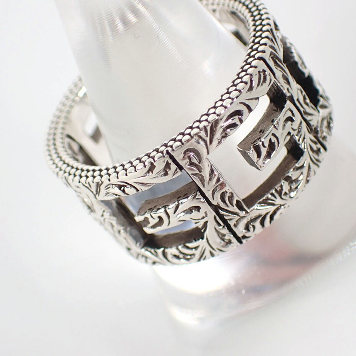Gucci Sterling Silver 925 Band Ring (Pre-Owned)