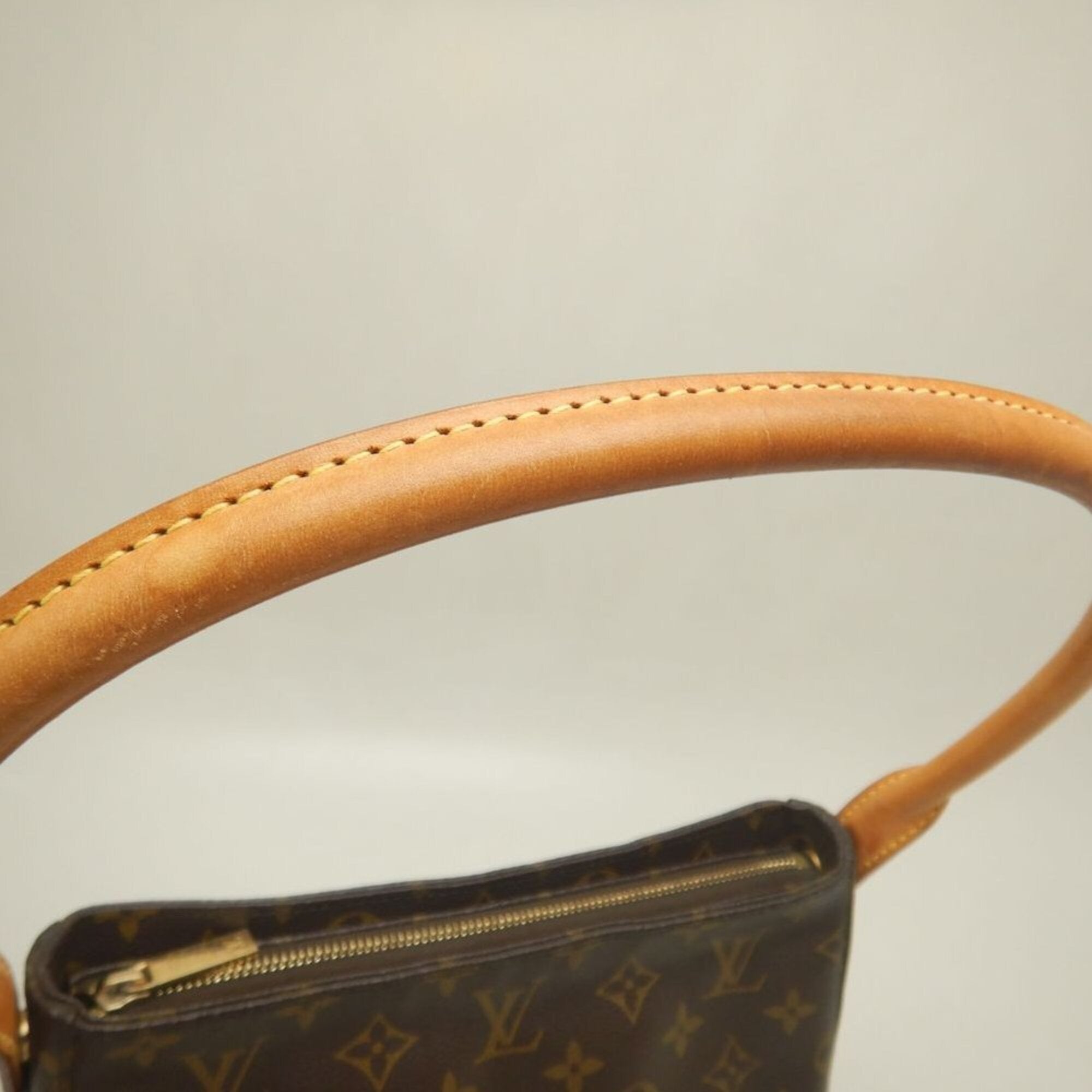 Louis Vuitton Brown Monogram Monogram Shoulder Bag (Pre-Owned)
