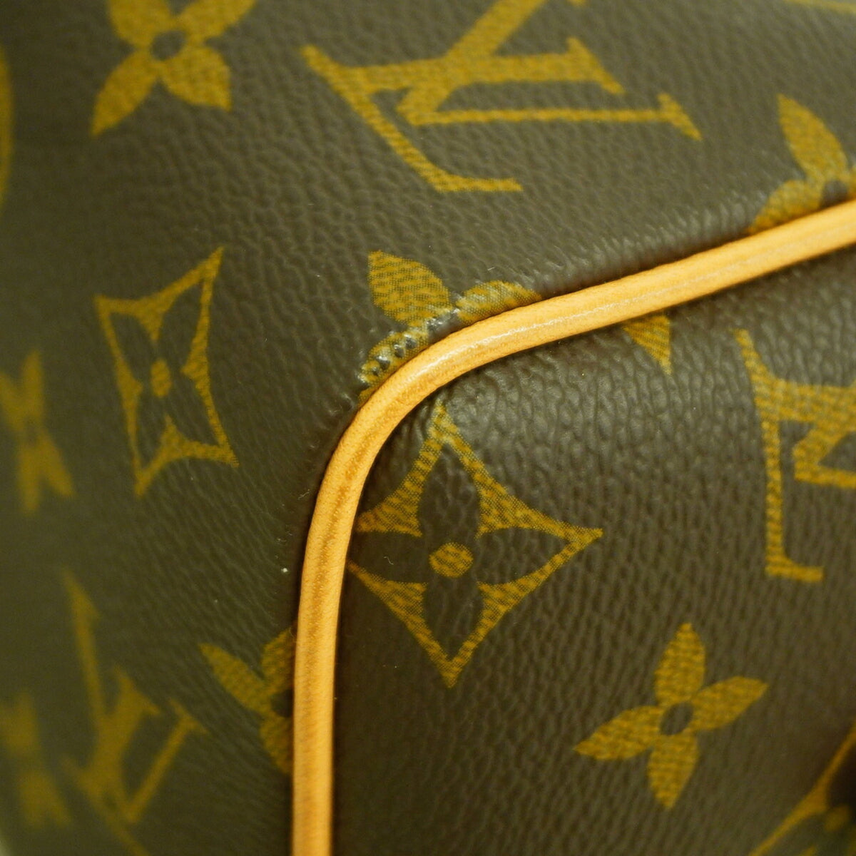 Louis Vuitton Brown Noir Handbag (Pre-Owned)
