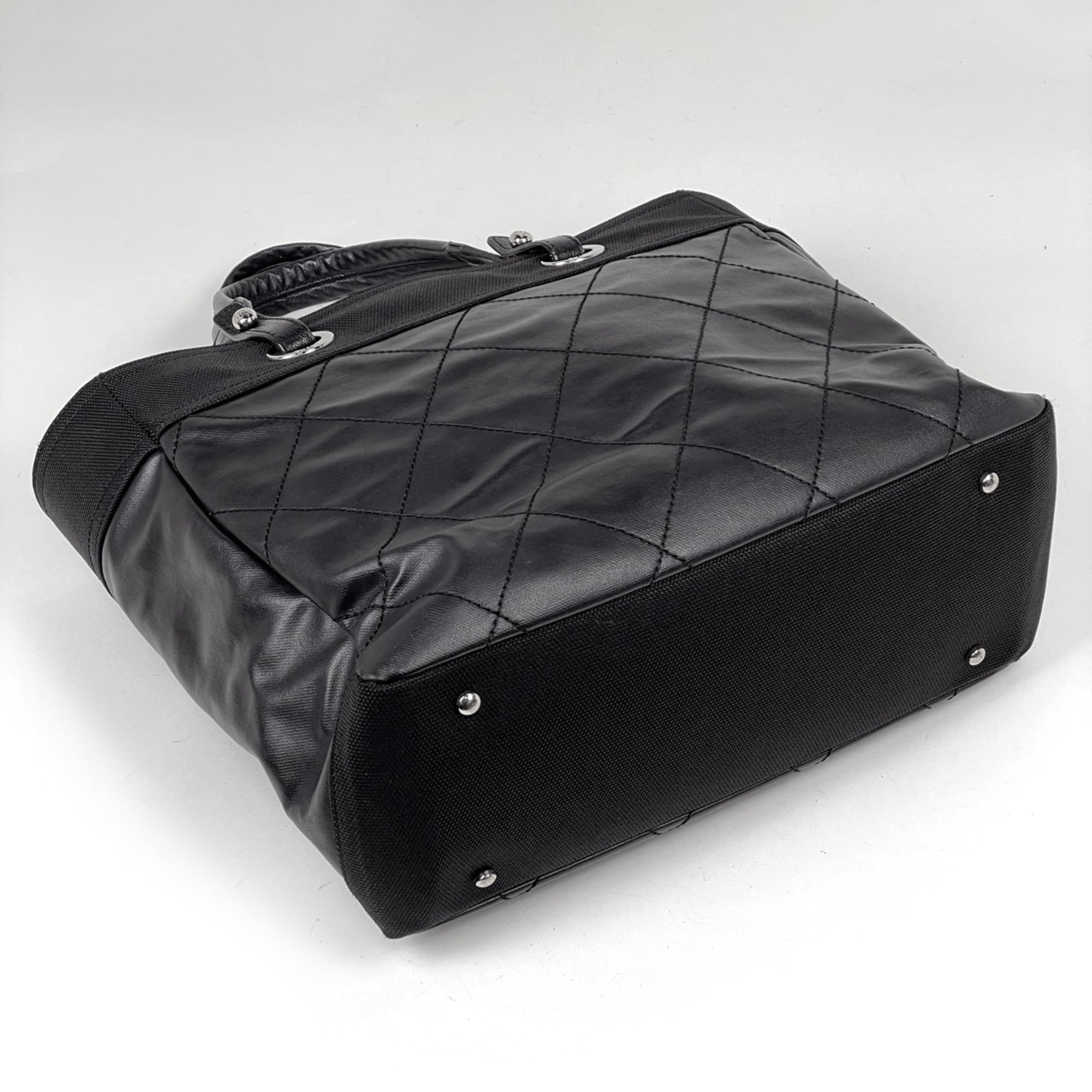Chanel Black Coated Canvas Leather Tote Bag (Pre-Owned)