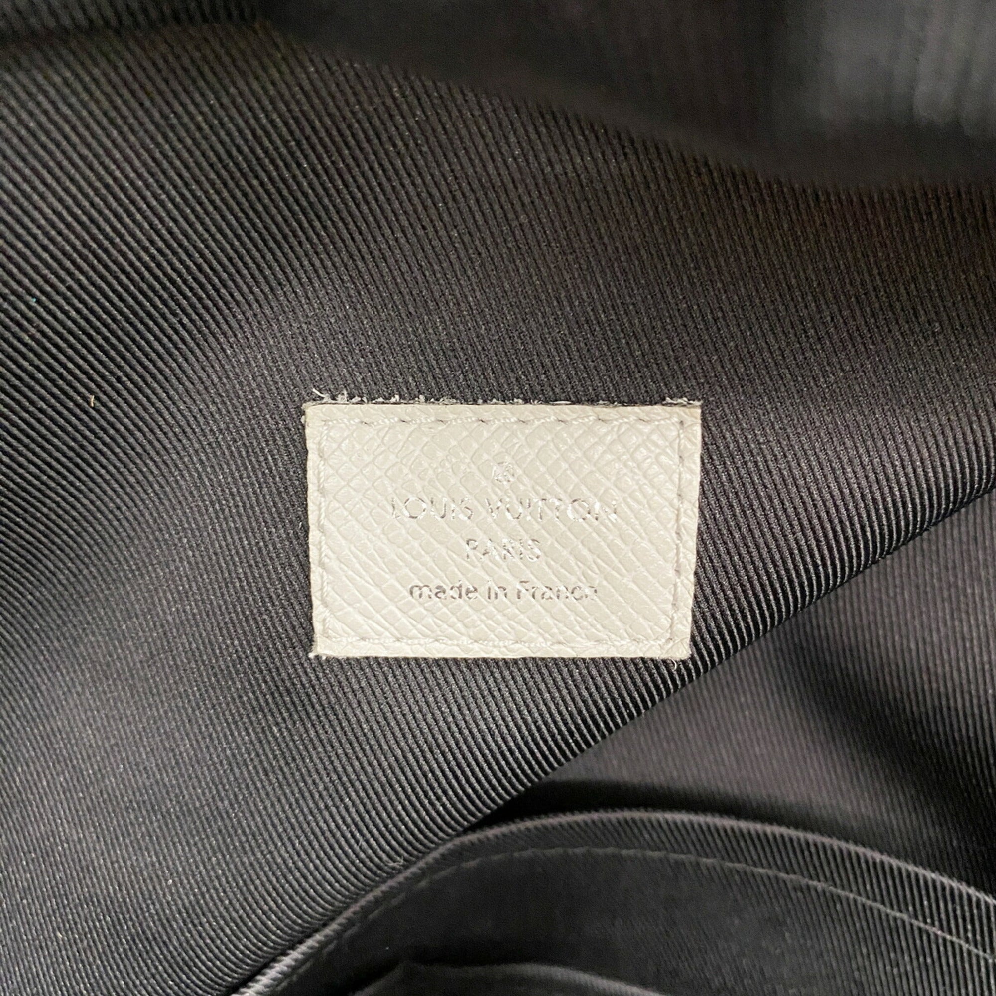 Louis Vuitton Blanc Backpack (Pre-Owned)