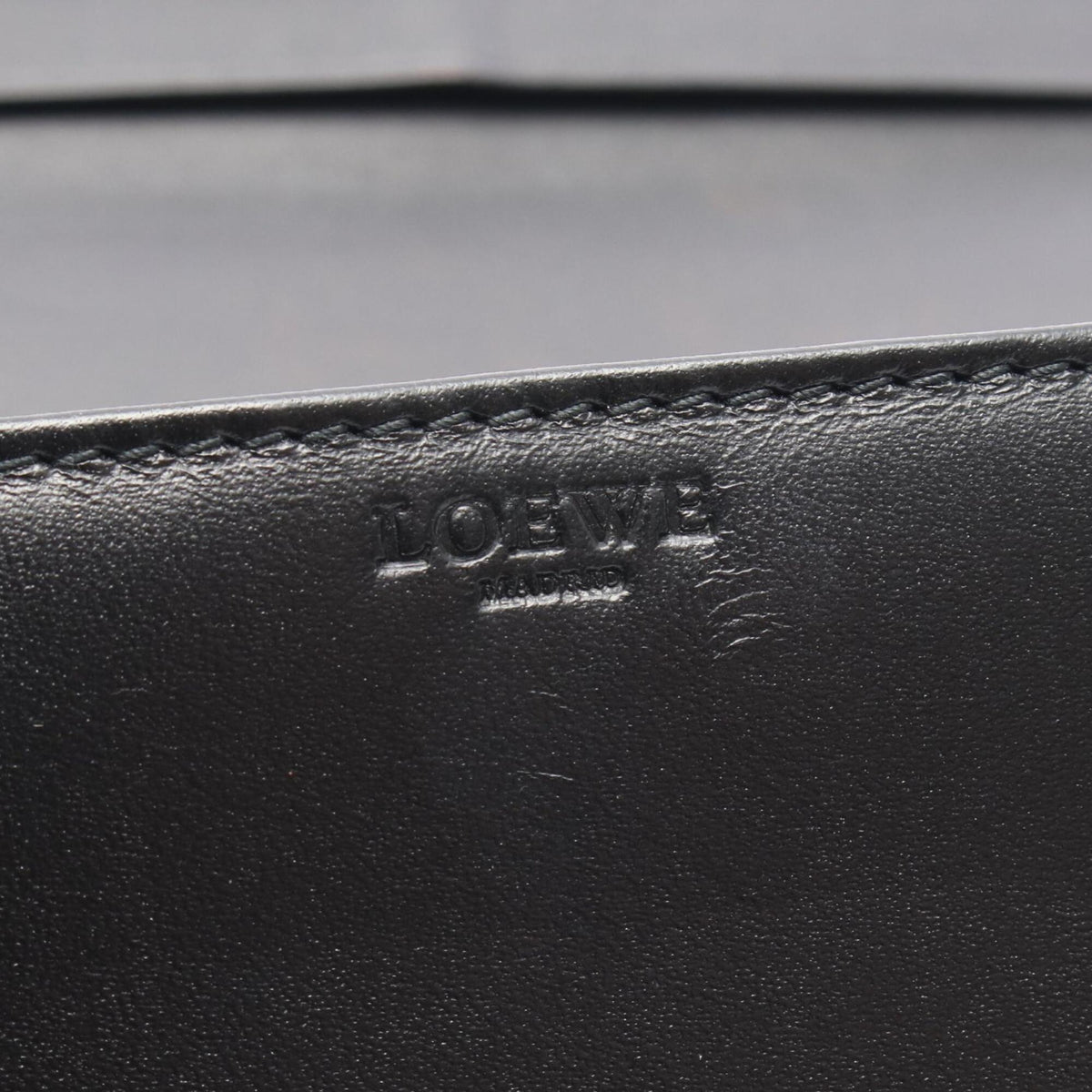 Loewe Black Leather Long Wallet (Bi-Fold) (Pre-Owned)