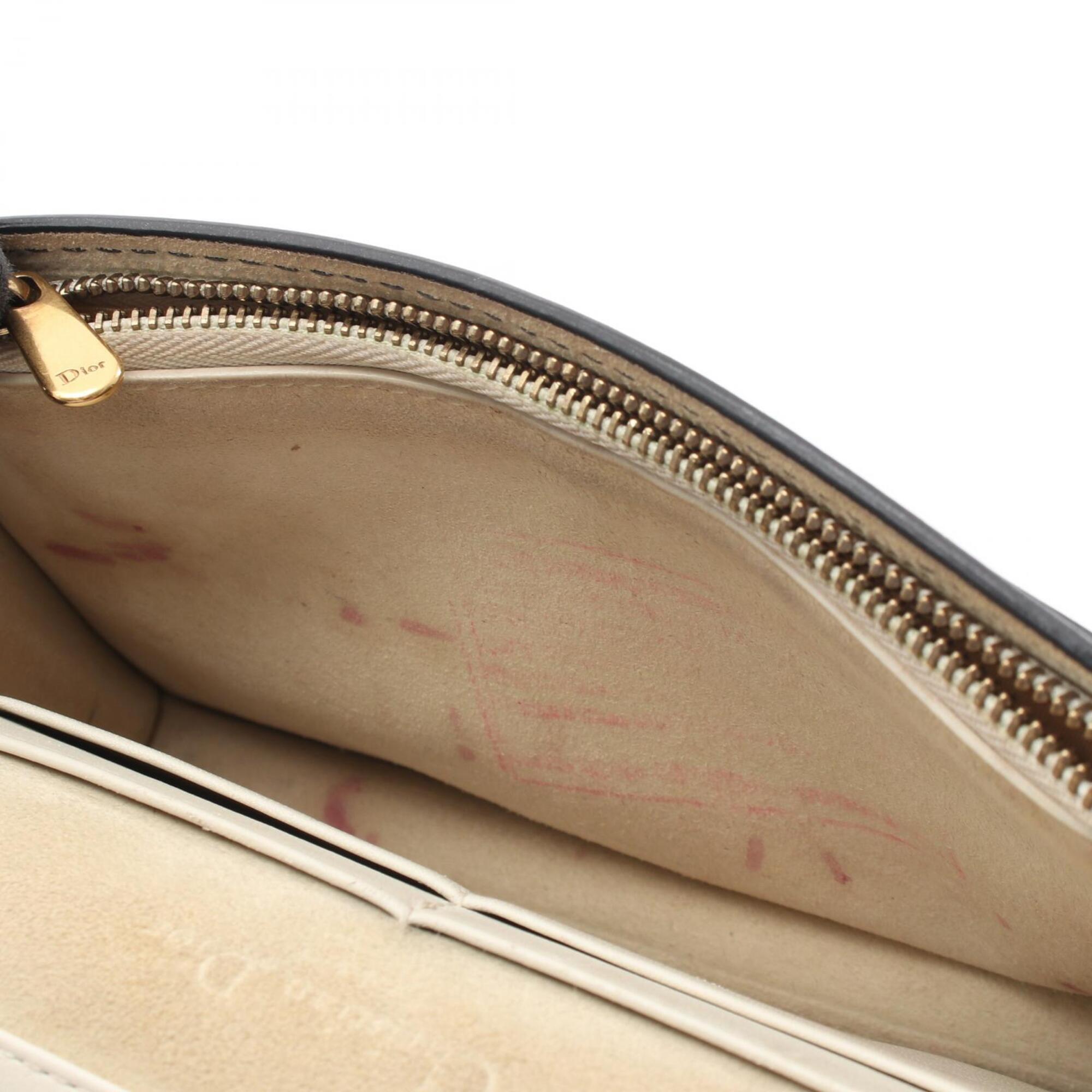 Christian Dior White Leather Handbag Shoulder Bag (Pre-Owned)