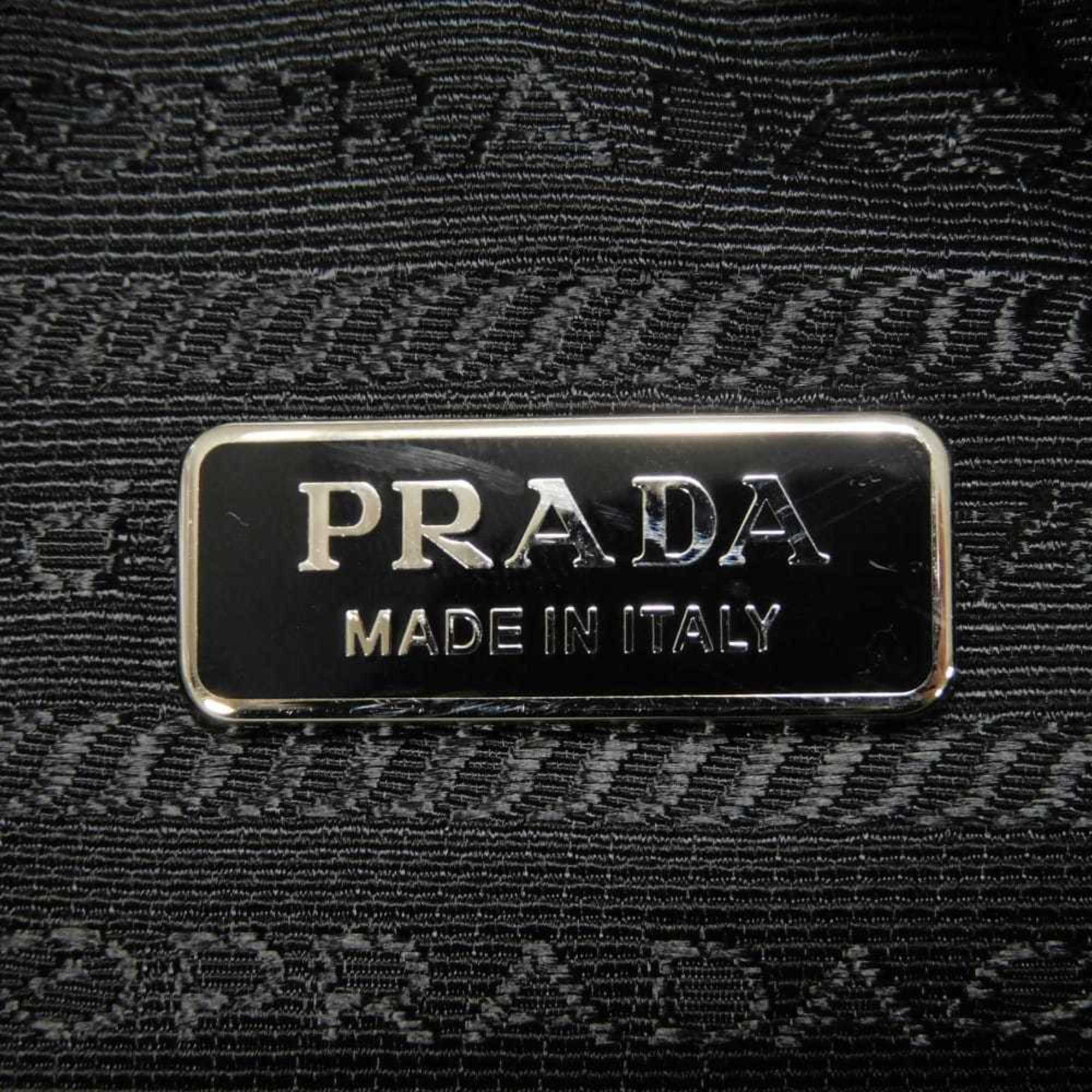 Prada Bianco White Leather Pouch Shoulder Bag (Pre-Owned)