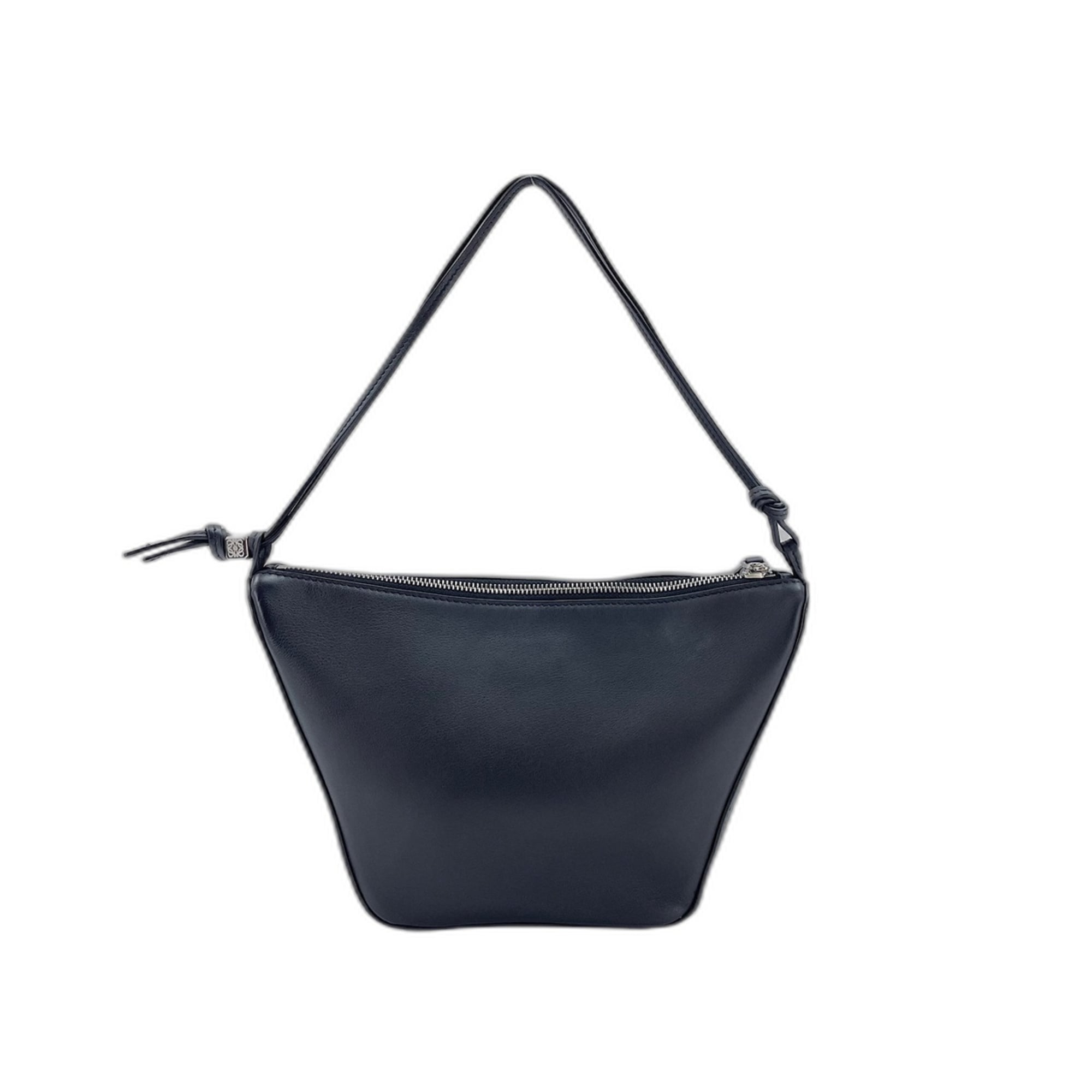 Loewe Black Shoulder Bag (Pre-Owned)