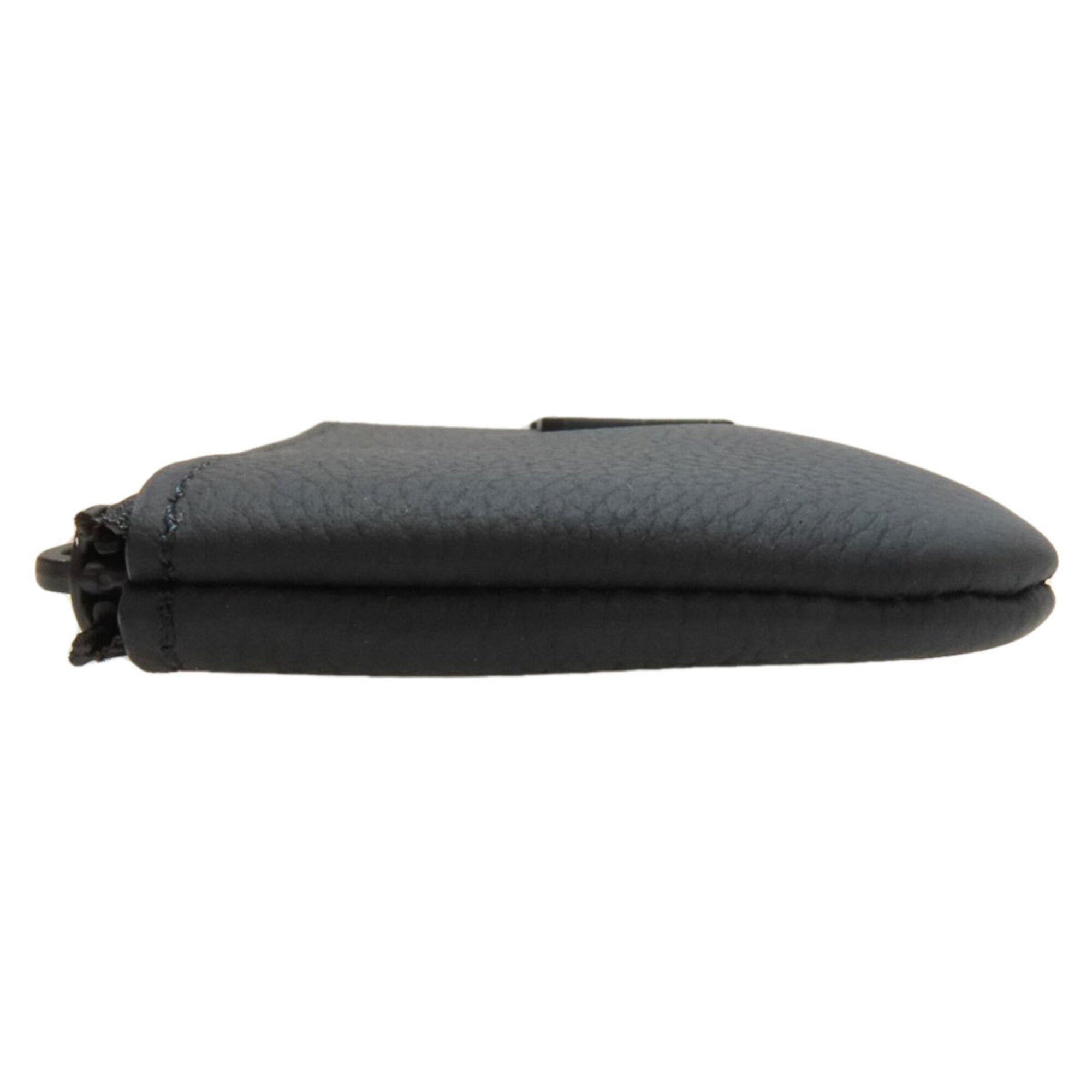 Louis Vuitton Noir Leather Pochette (Pre-Owned)
