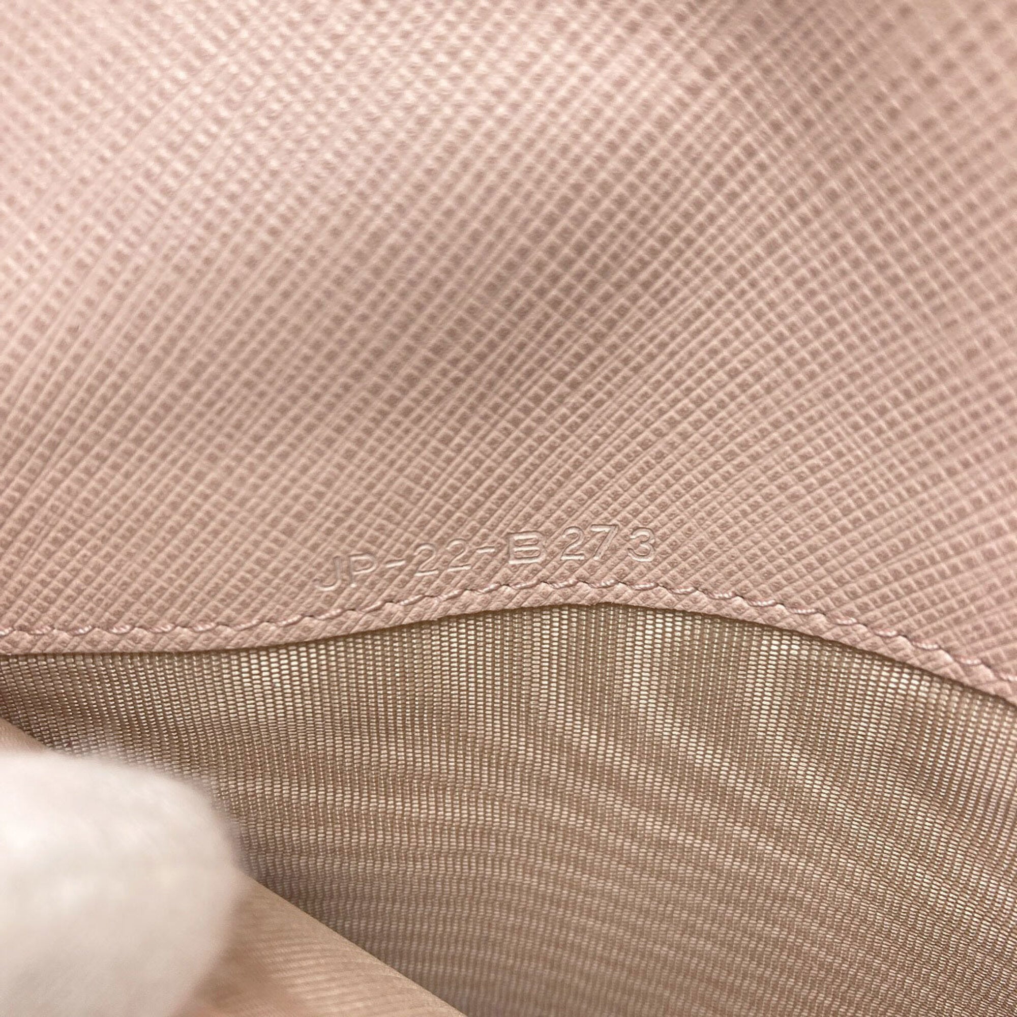 Salvatore Ferragamo Pink Leather Wallet (Bi-Fold) (Pre-Owned)