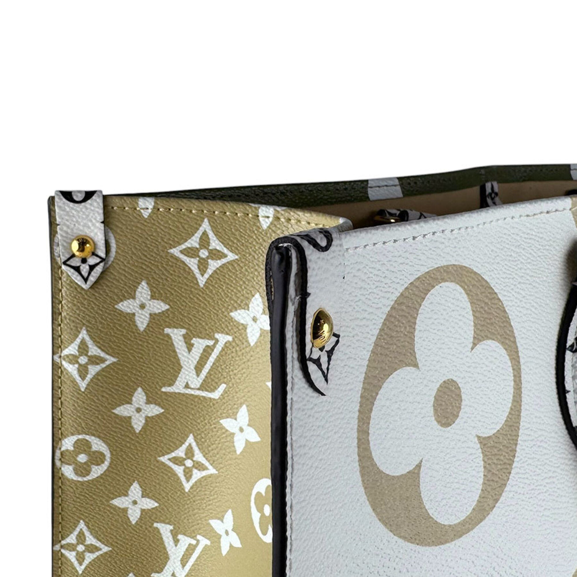 Louis Vuitton Beige Khaki White Pvc Handbag Shoulder Bag (Pre-Owned)