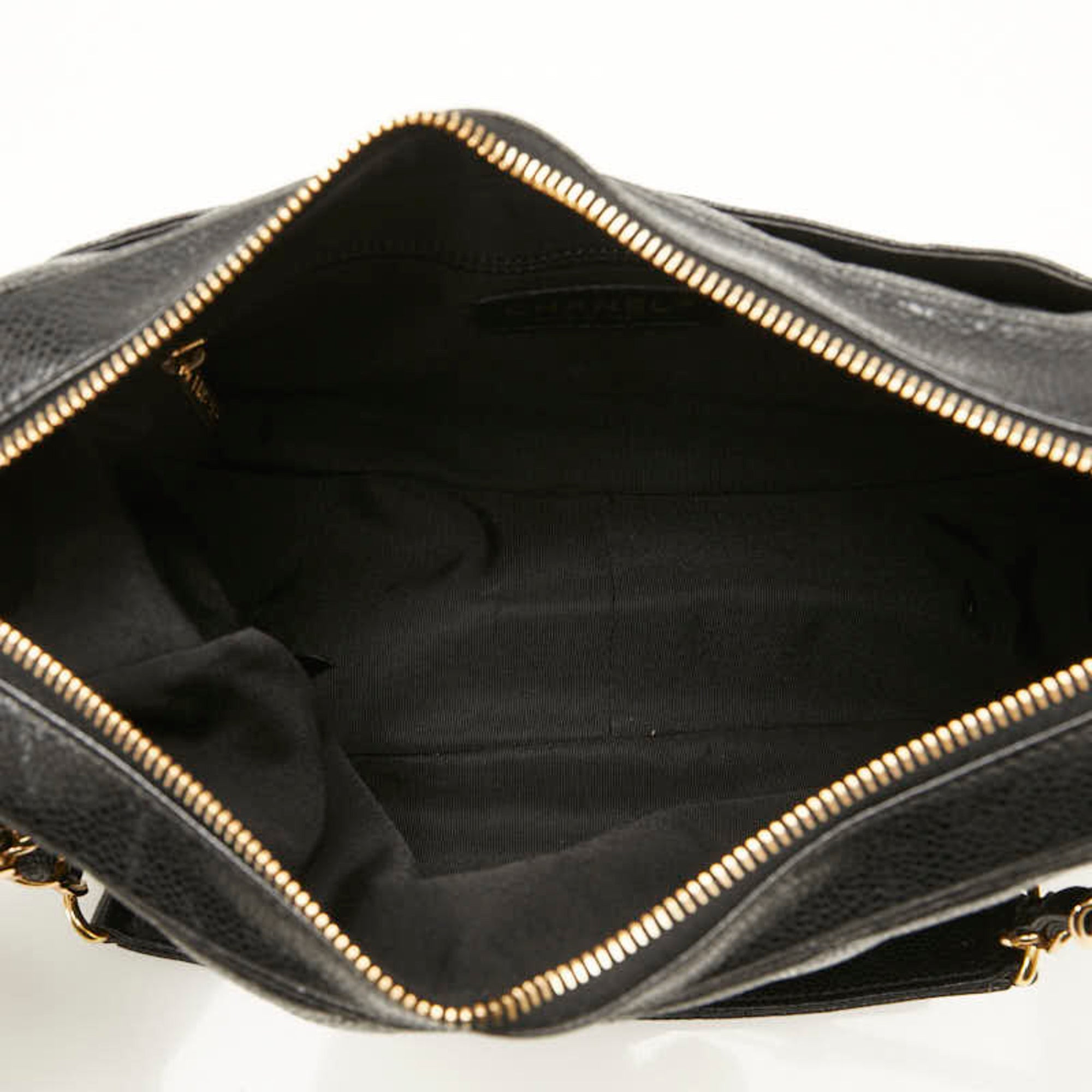 Chanel Black Grained Calfskin Shoulder Bag (Pre-Owned)