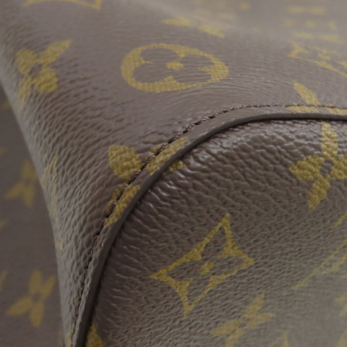 Louis Vuitton Monogram Monogram Monogram Handbag (Pre-Owned)