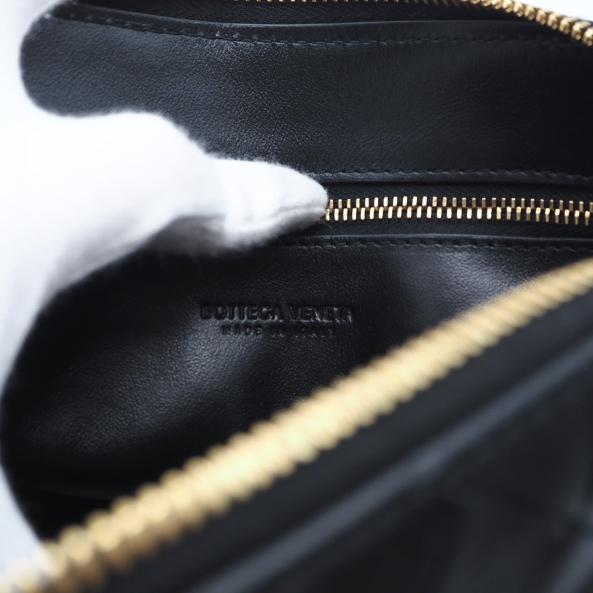 Bottega Veneta Black Intrecciato Leather Pouch (Pre-Owned)