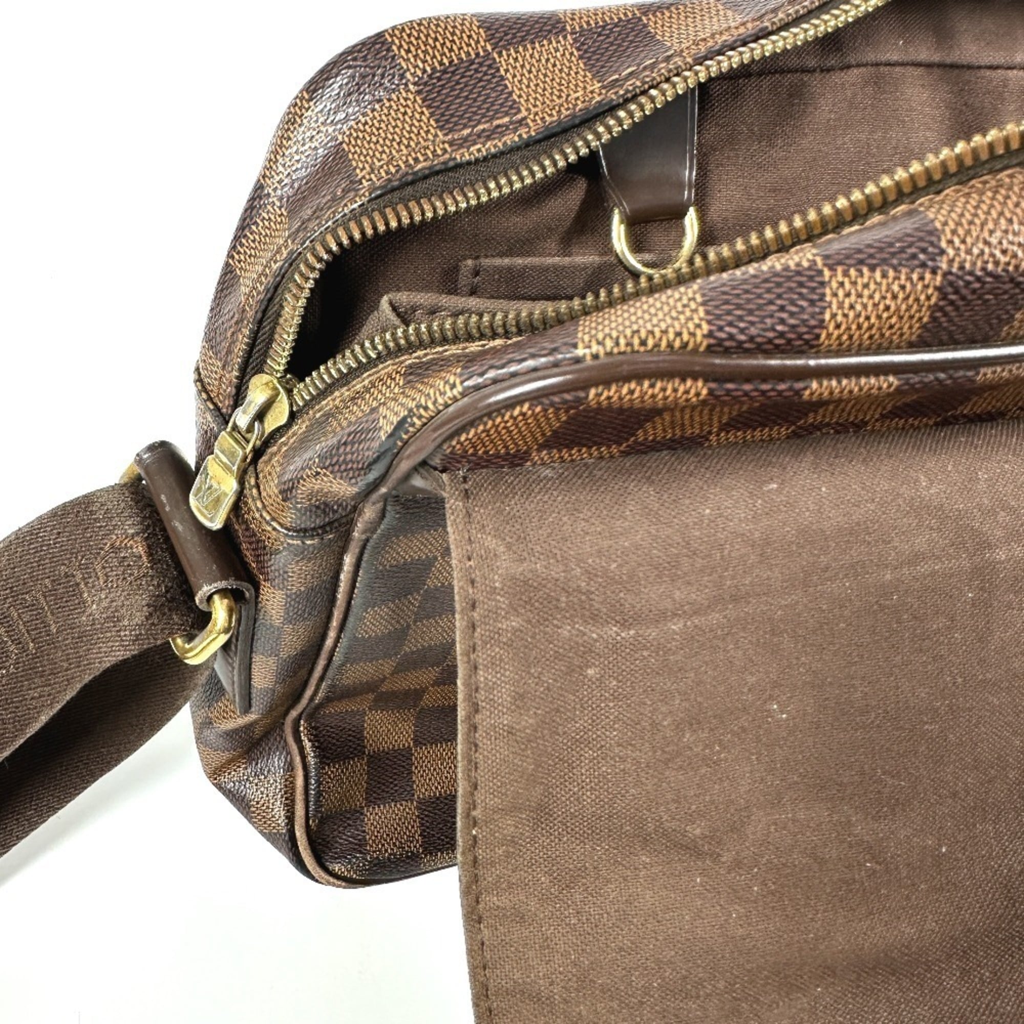 Louis Vuitton Brown Damier Canvas Messenger Bag Shoulder Bag (Pre-Owned)