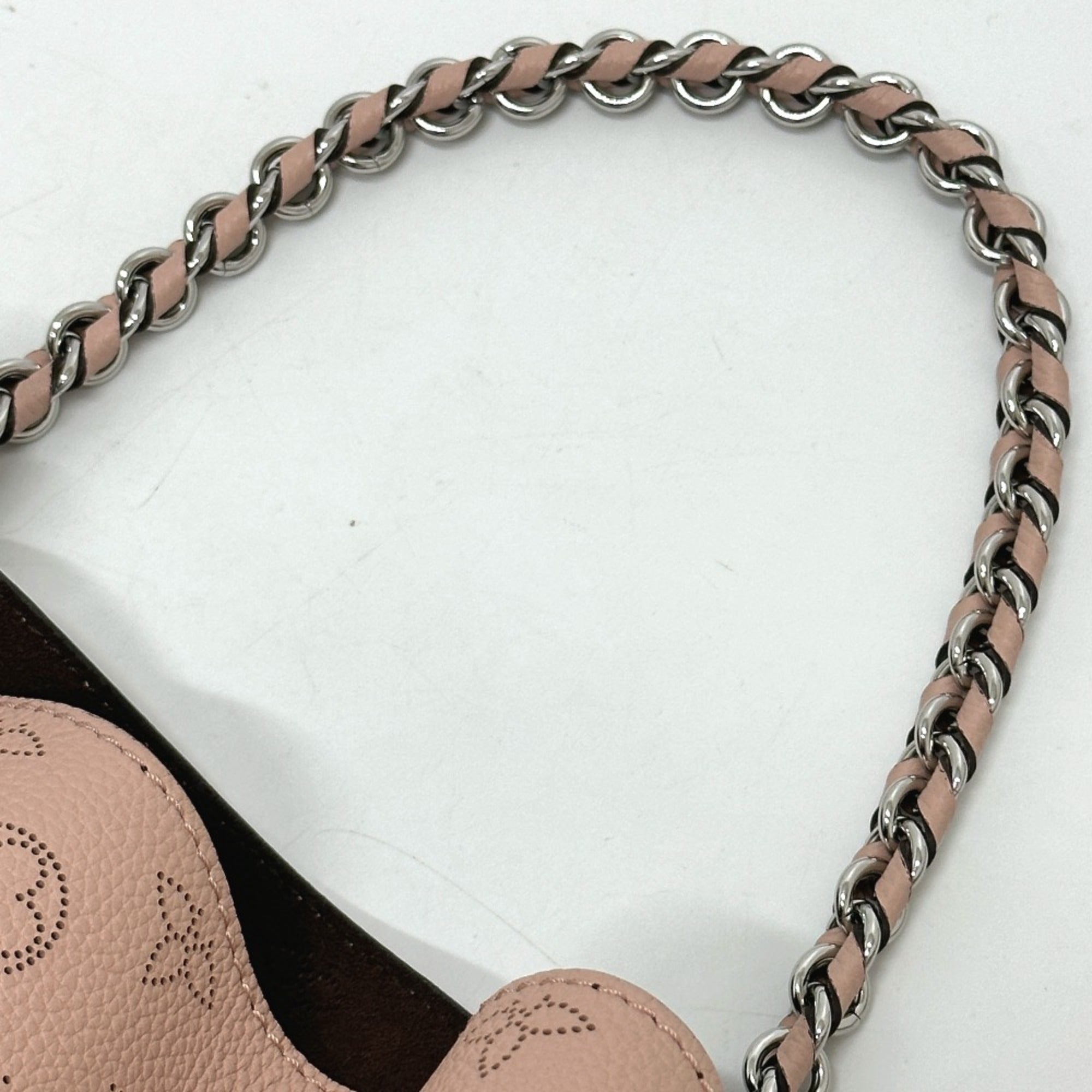 Louis Vuitton Mahina Magnolia Pink Mahina Leather Shoulder Bag (Pre-Owned)