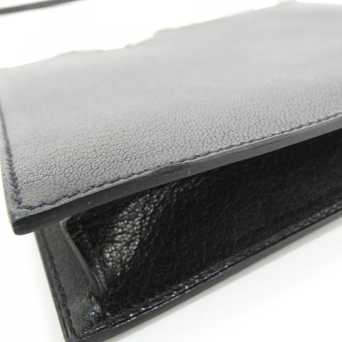 Hermes Black Leather Shoulder Bag (Pre-Owned)