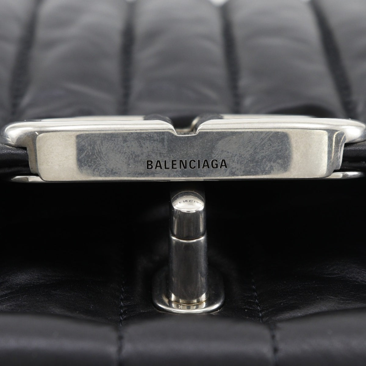Balenciaga Black Leather Shoulder Bag (Pre-Owned)