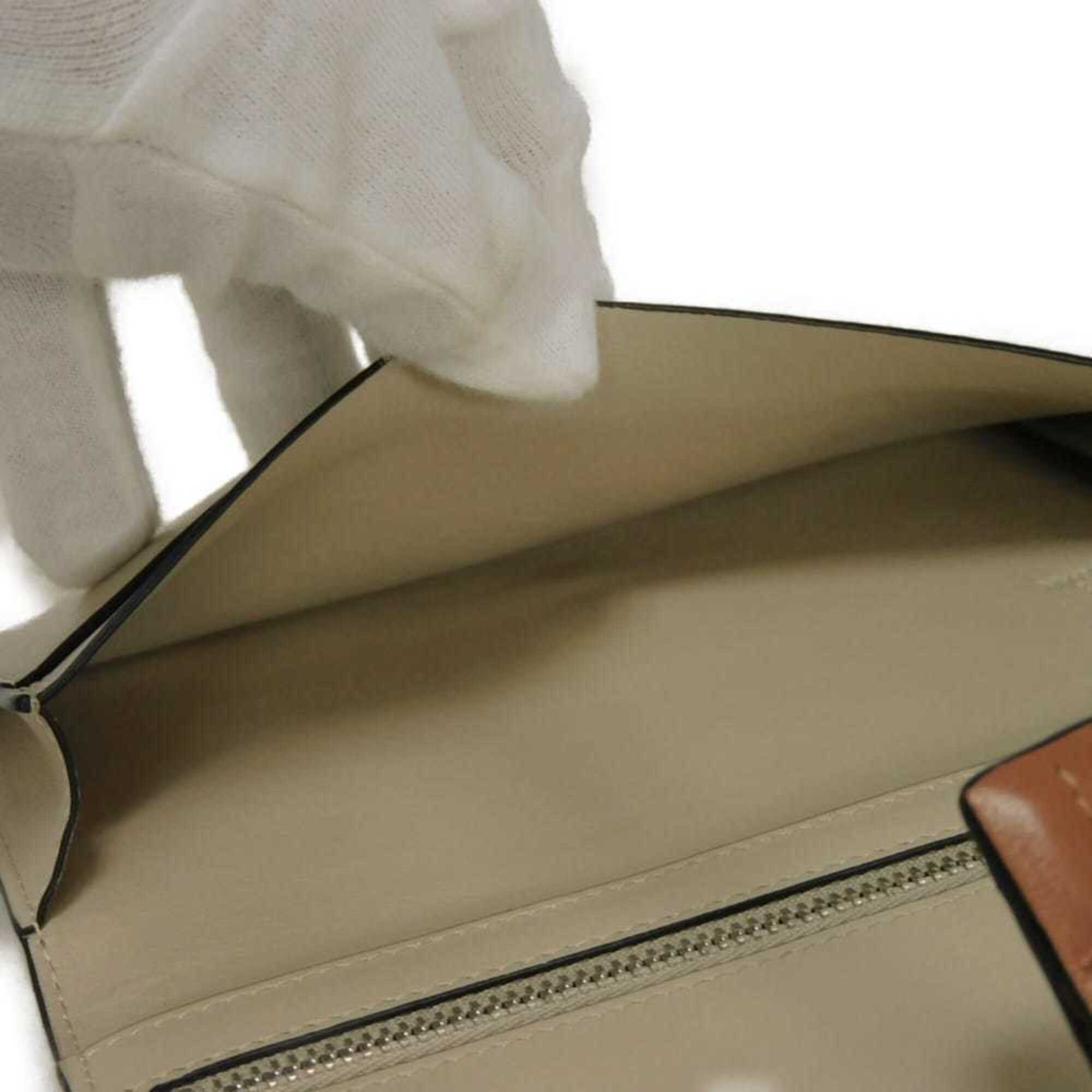Loewe Green Leather Long Wallet (Bi-Fold) (Pre-Owned)