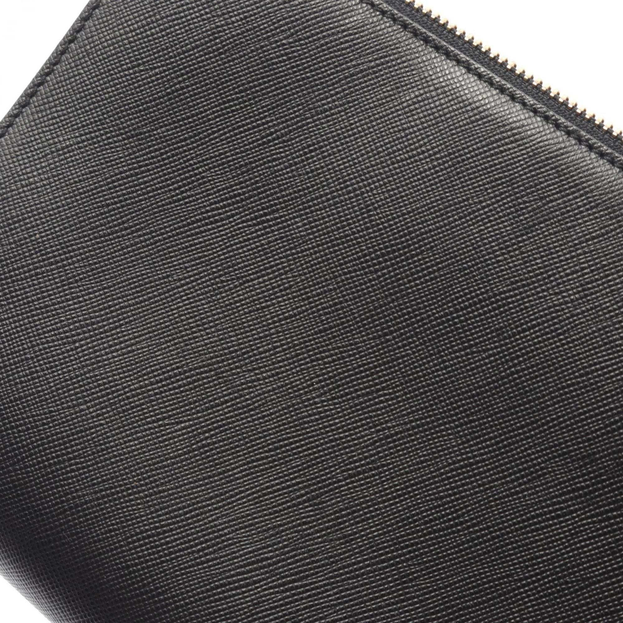 Salvatore Ferragamo Black Leather Handbag Shoulder Bag (Pre-Owned)