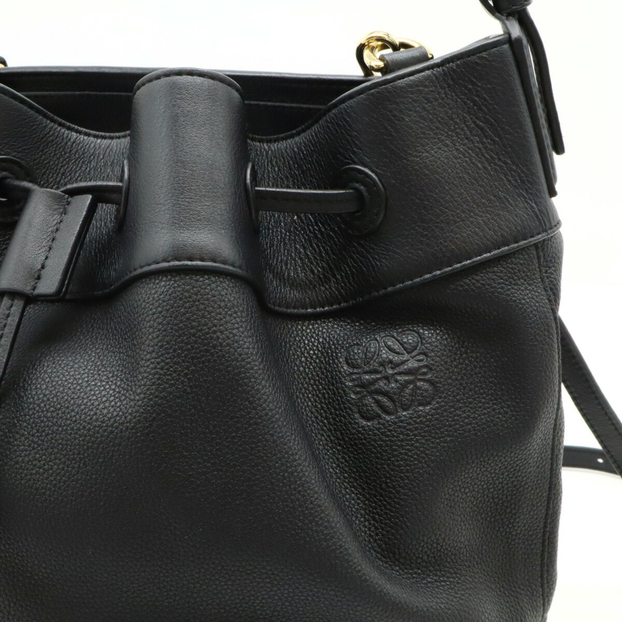 Loewe Black Leather Handbag Shoulder Bag (Pre-Owned)