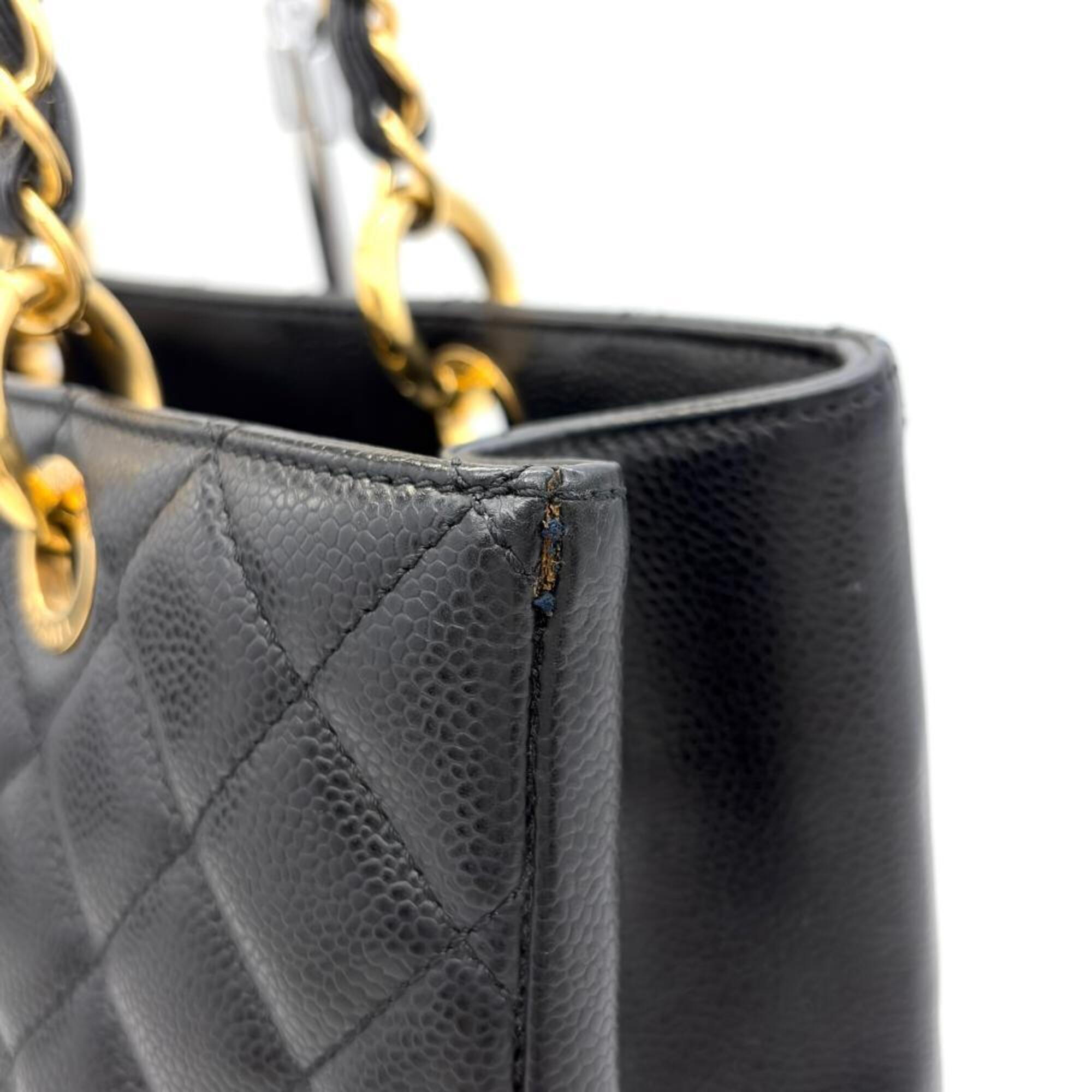 Chanel Black Grained Calfskin Tote Bag (Pre-Owned)