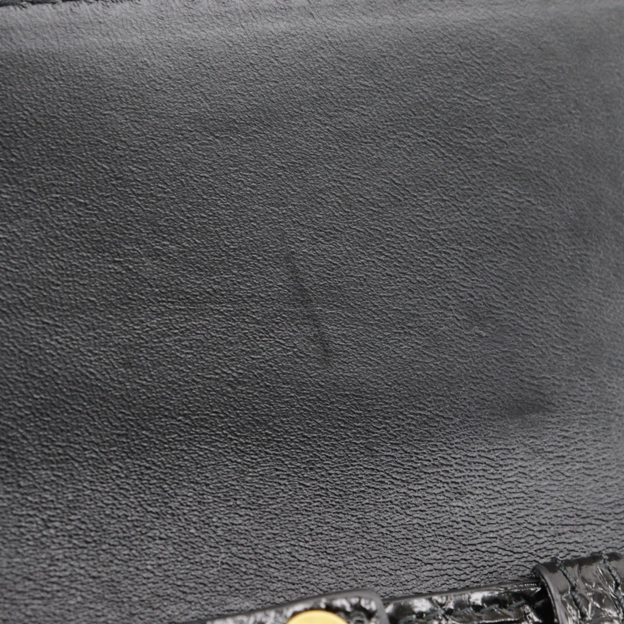Balenciaga Black Leather Shoulder Bag (Pre-Owned)