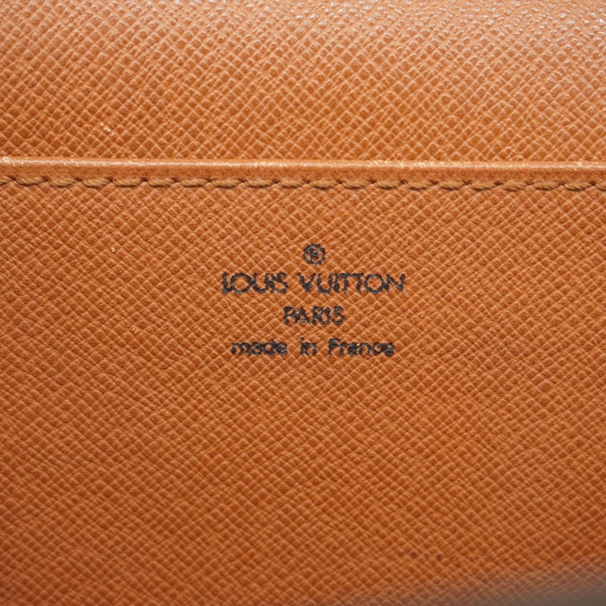 Louis Vuitton Brown Briefcase (Pre-Owned)