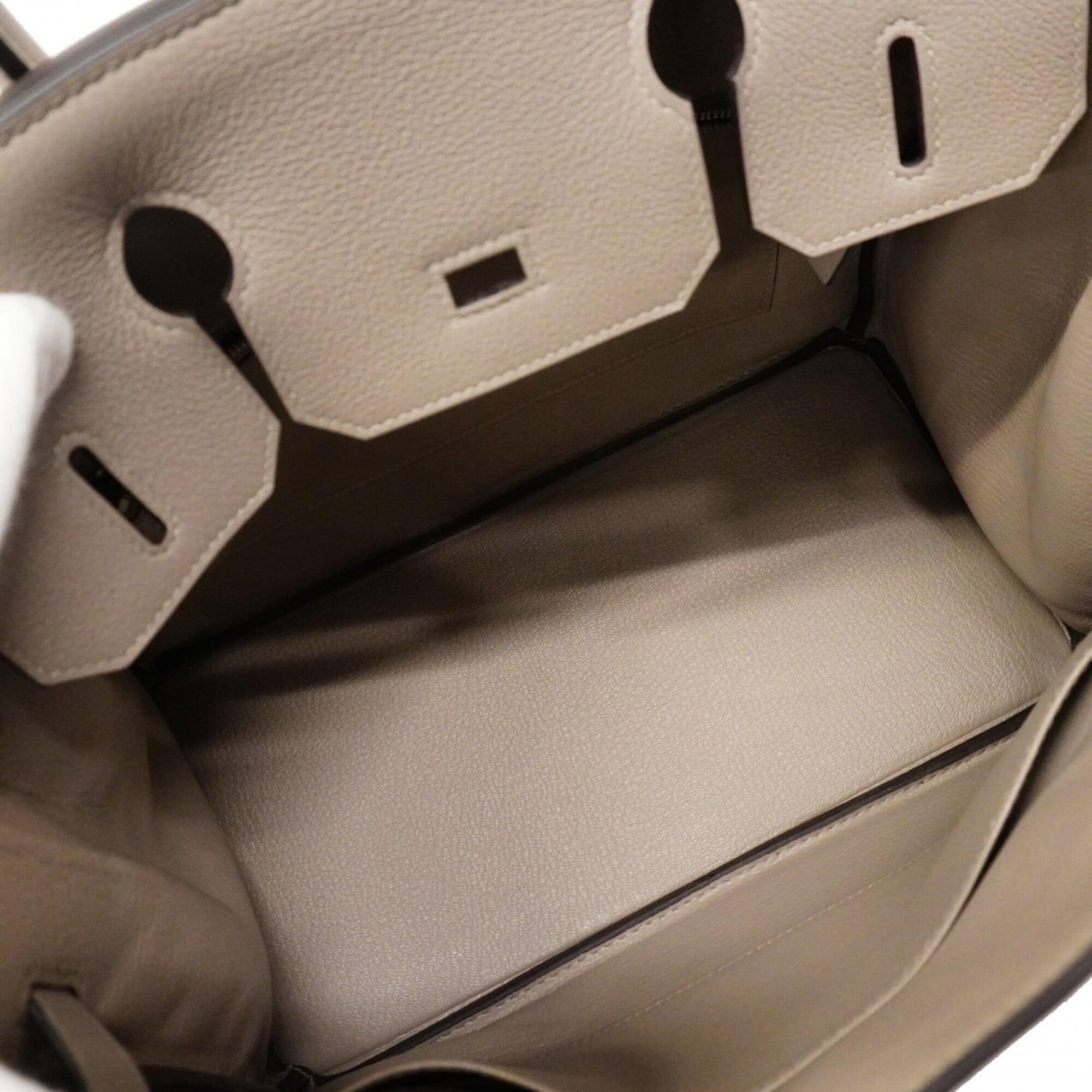 Hermes Gris Tourterelle Handbag (Pre-Owned)